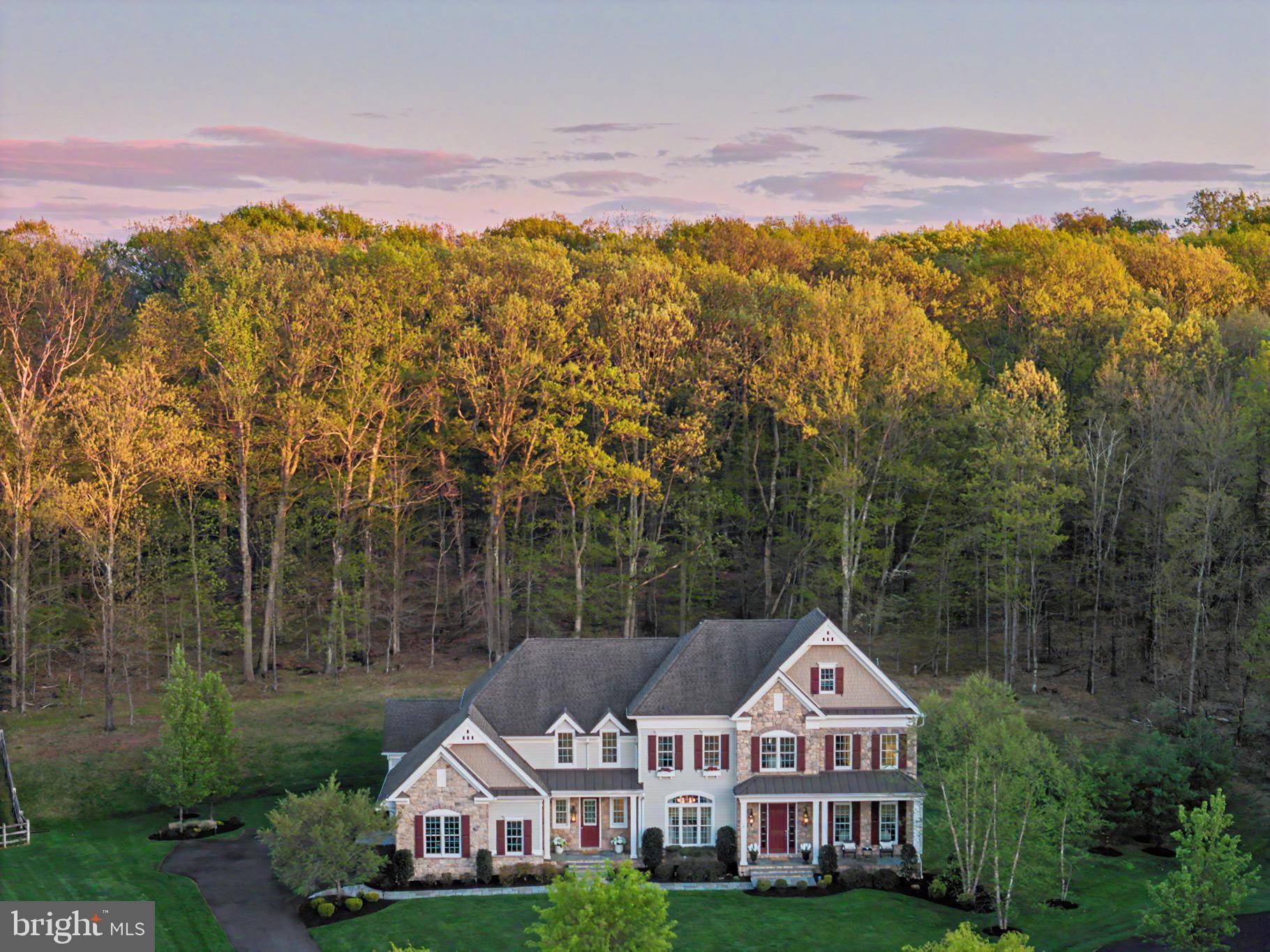 DUTCHESS FARM ESTS - Residential