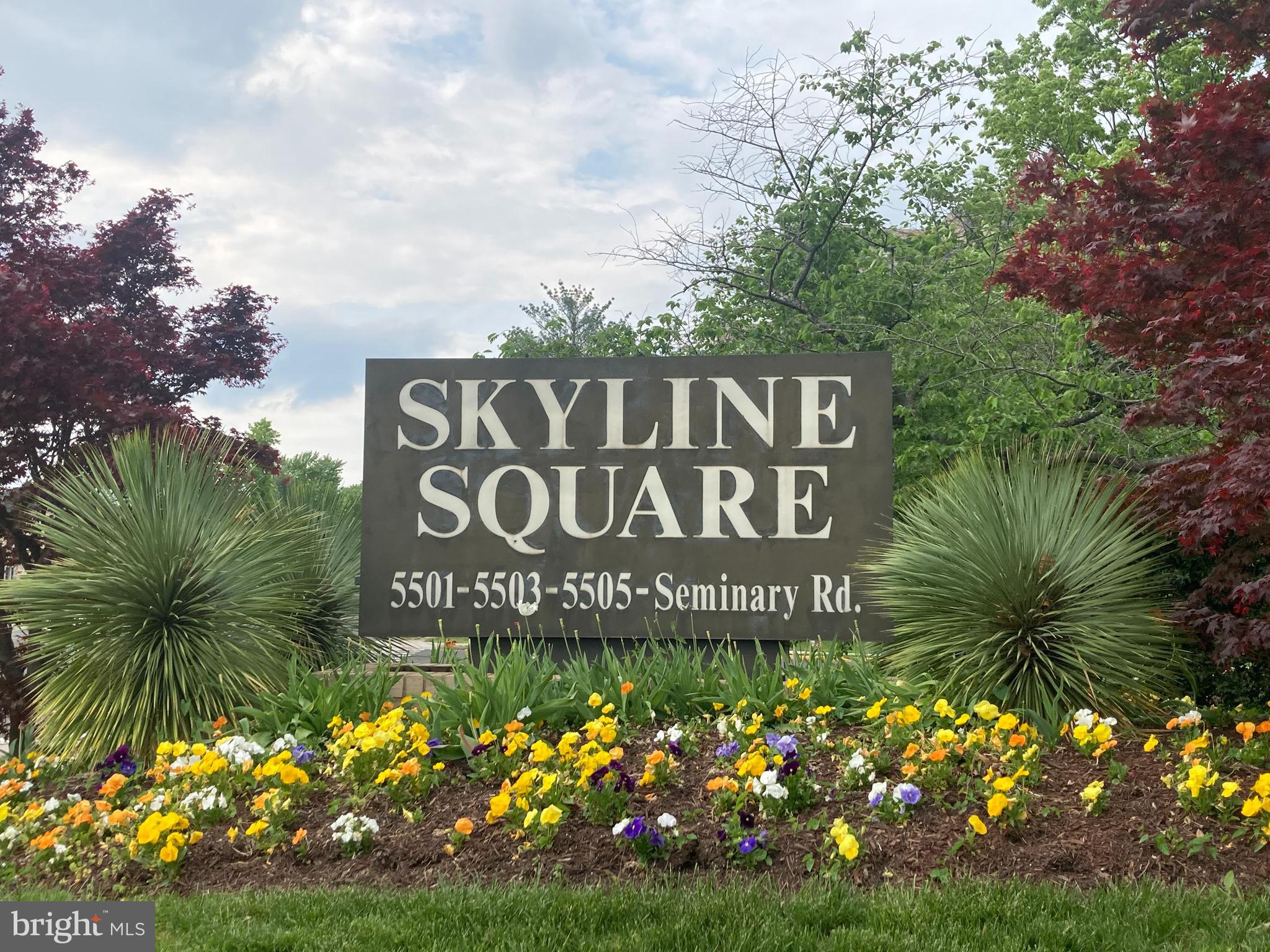 SKYLINE SQUARE CONDO - Residential Lease