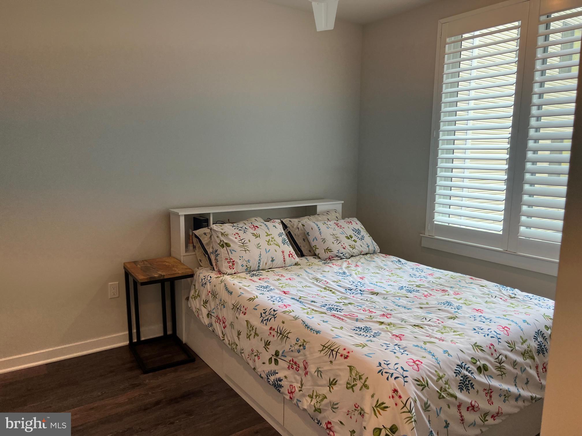 PHILADELPHIA (WEST) - Residential