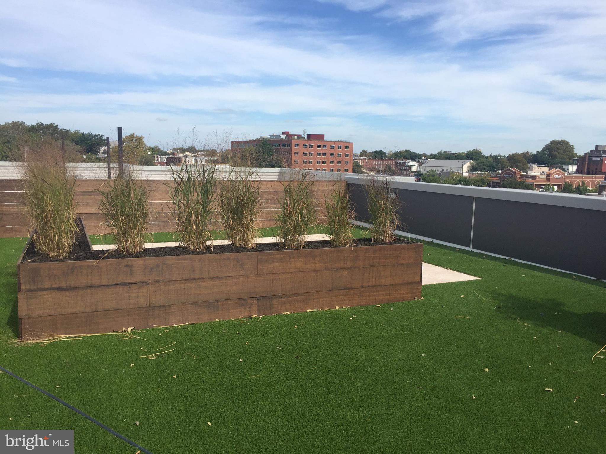 PHILADELPHIA (WEST) - Residential