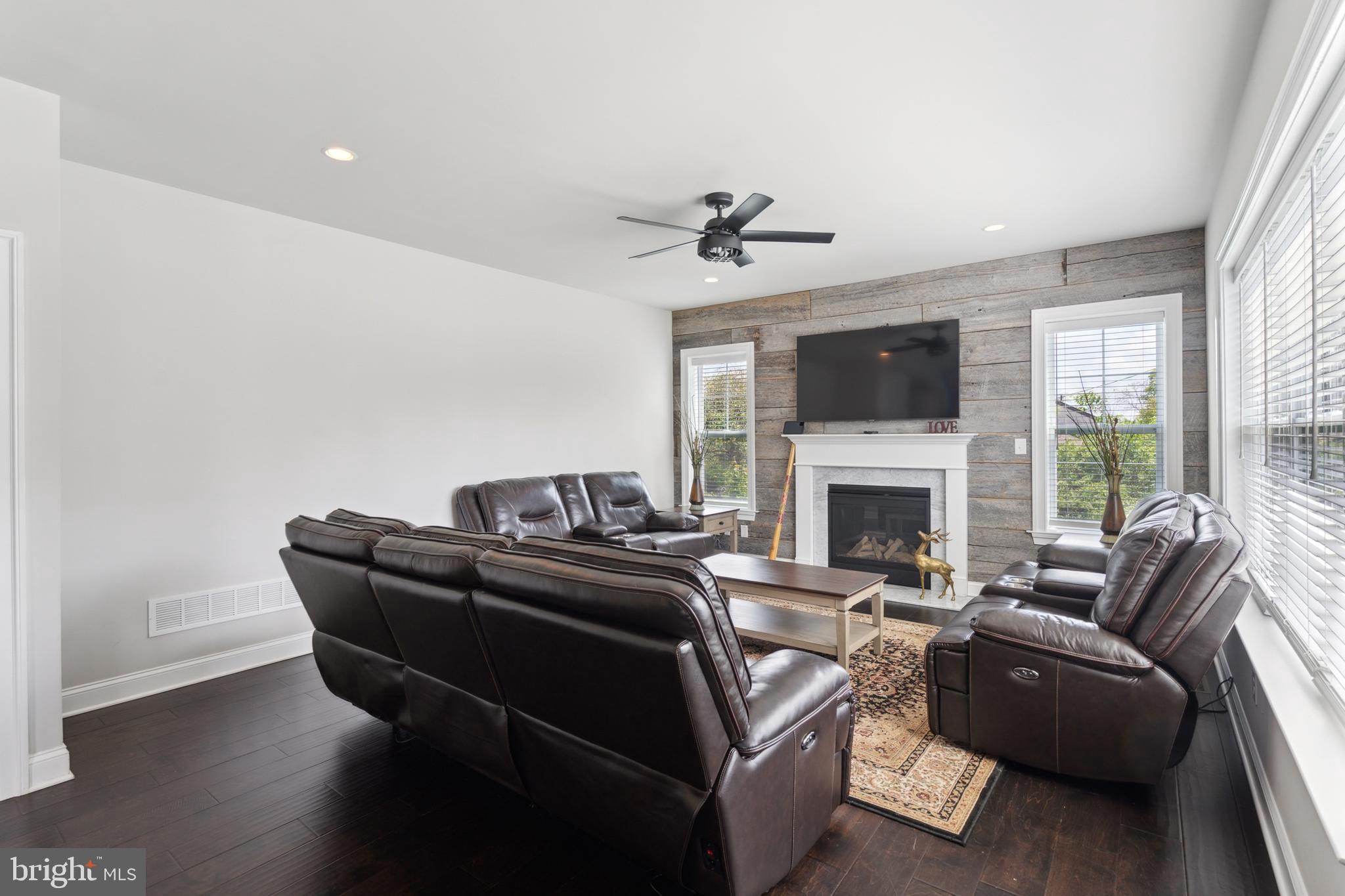 GOSHEN WALK - Residential