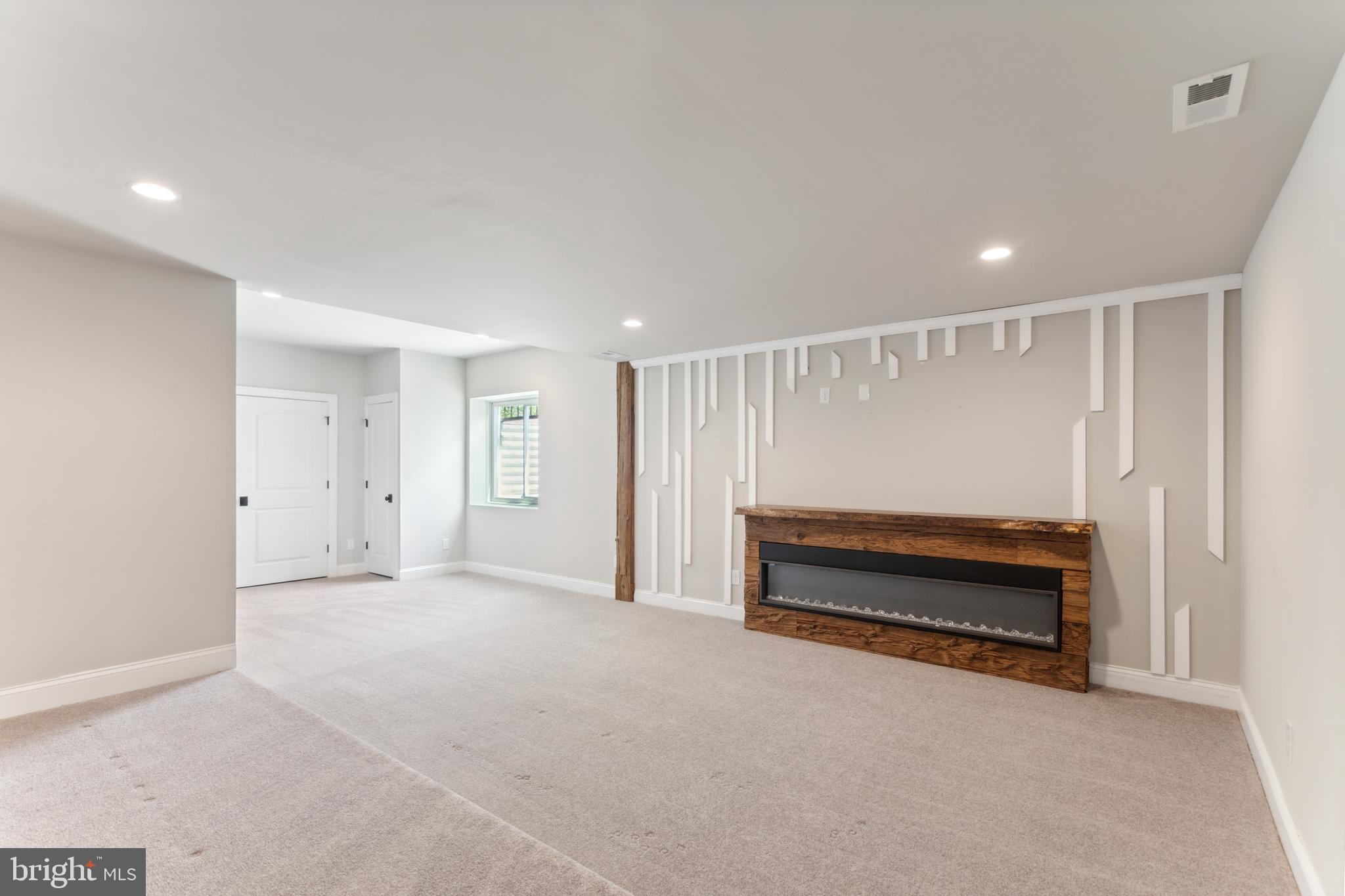 GOSHEN WALK - Residential