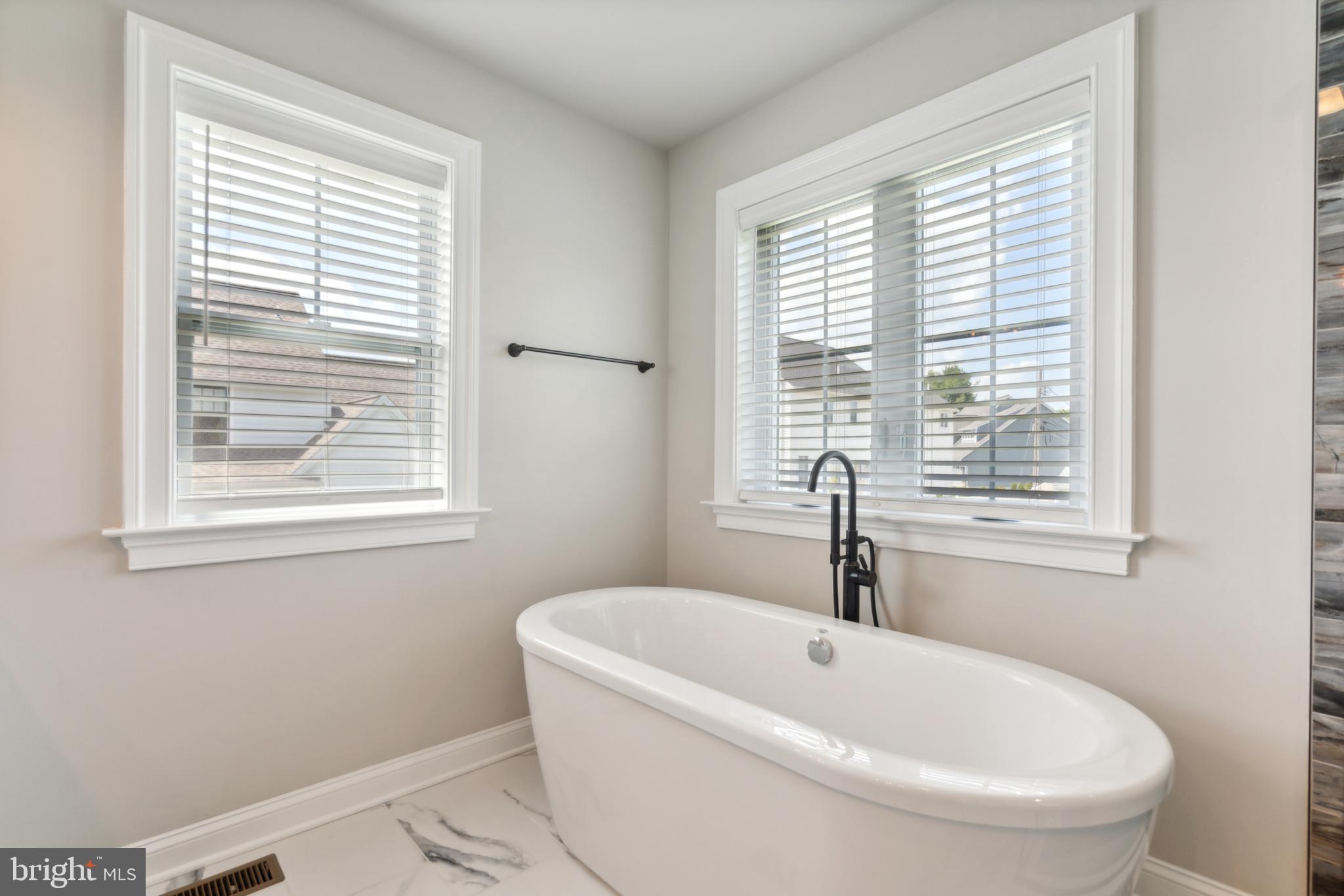 GOSHEN WALK - Residential