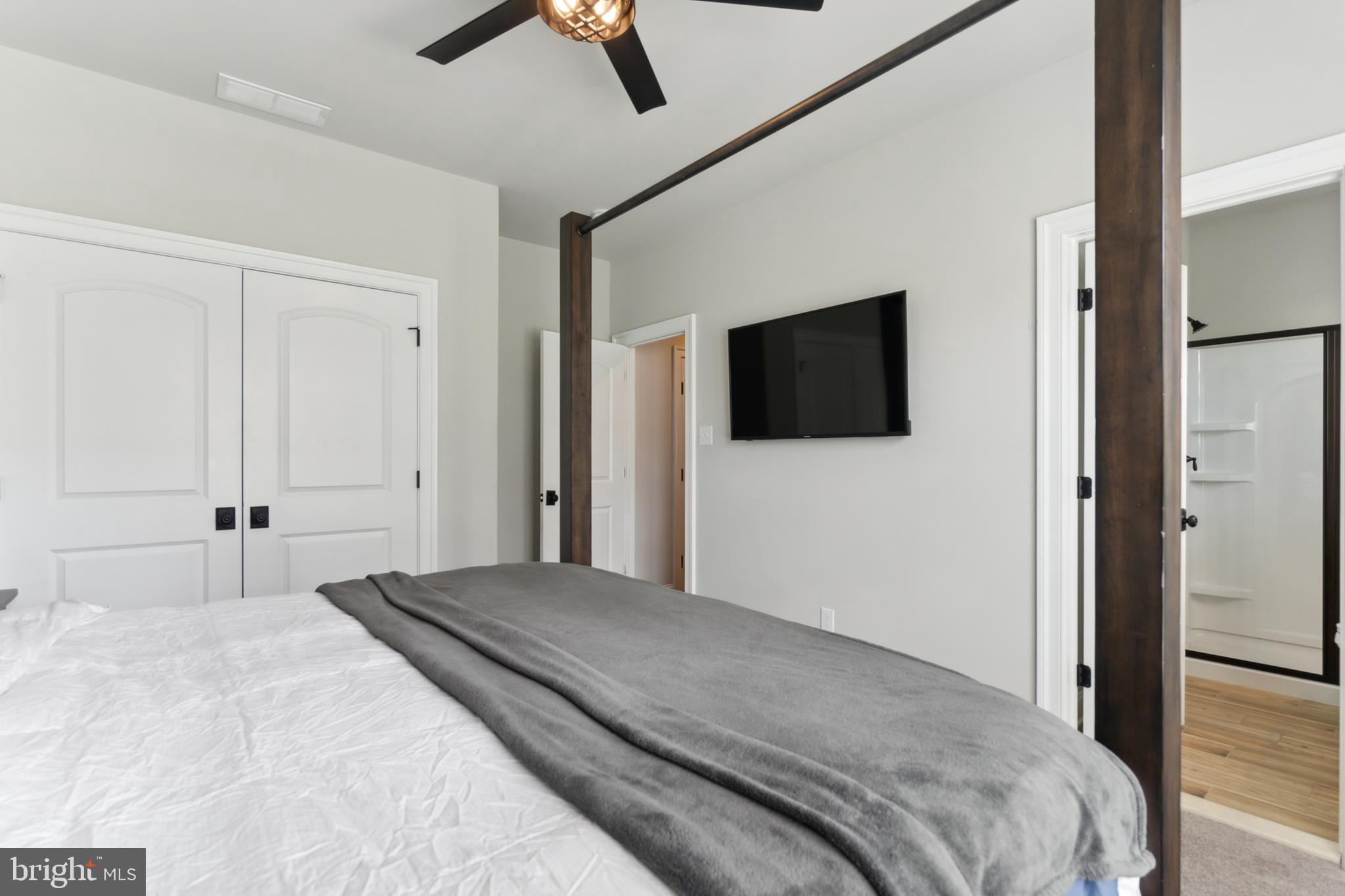 GOSHEN WALK - Residential