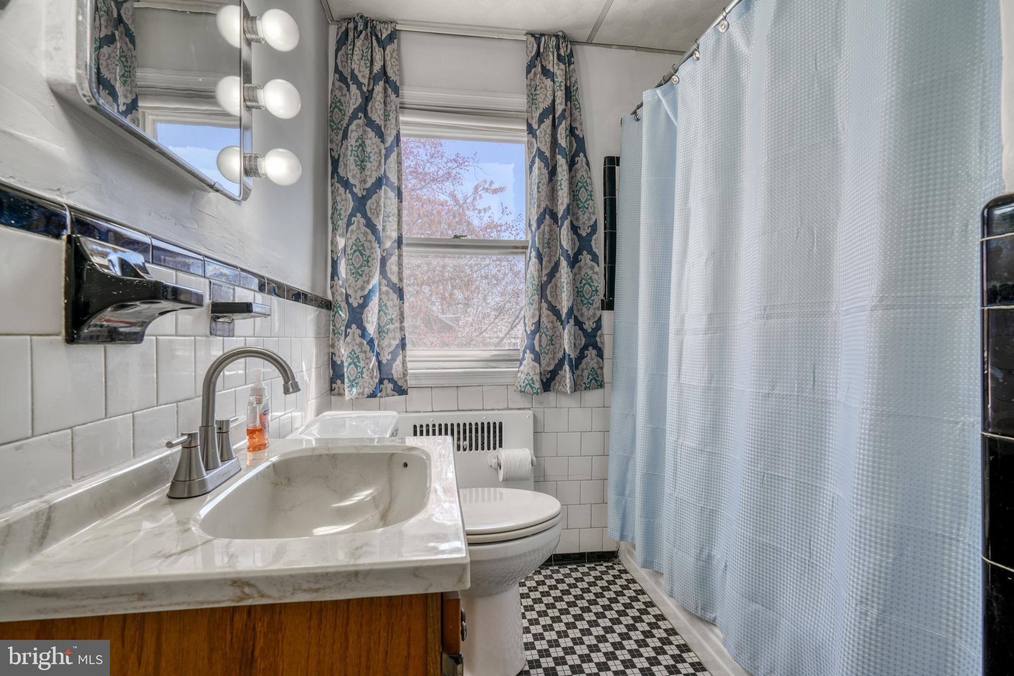 MONDAWMIN - Residential