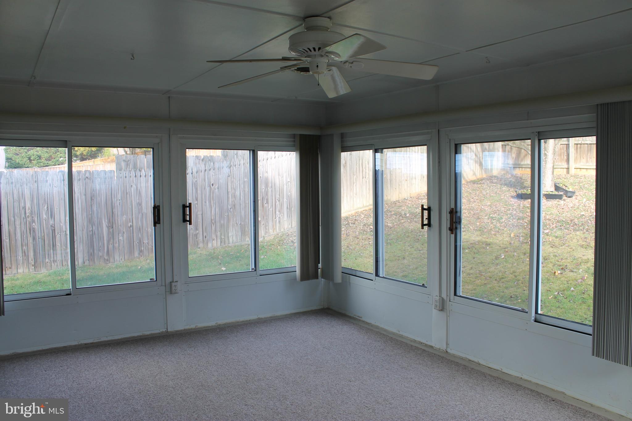 LINTHICUM OAKS - Residential