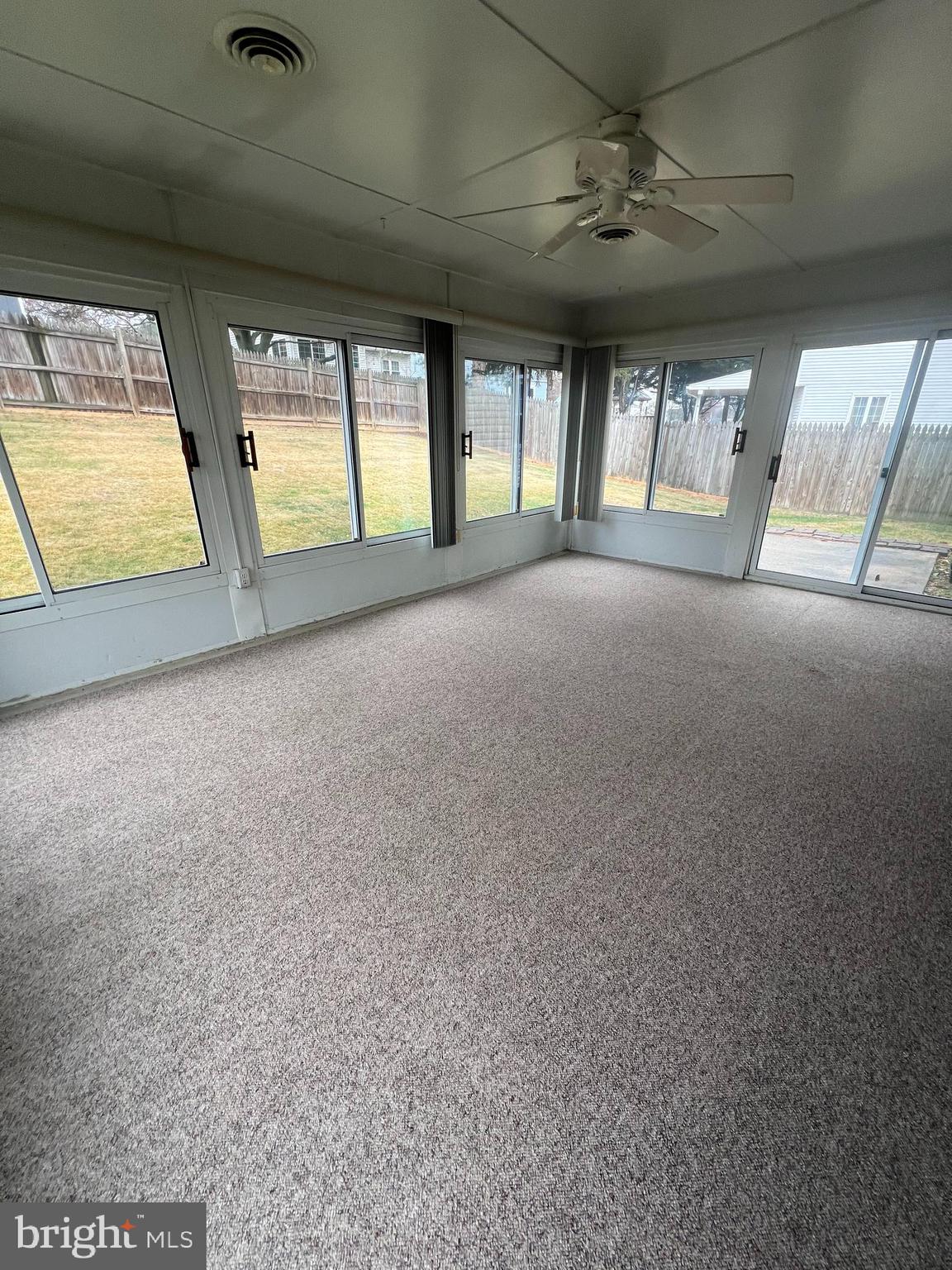 LINTHICUM OAKS - Residential