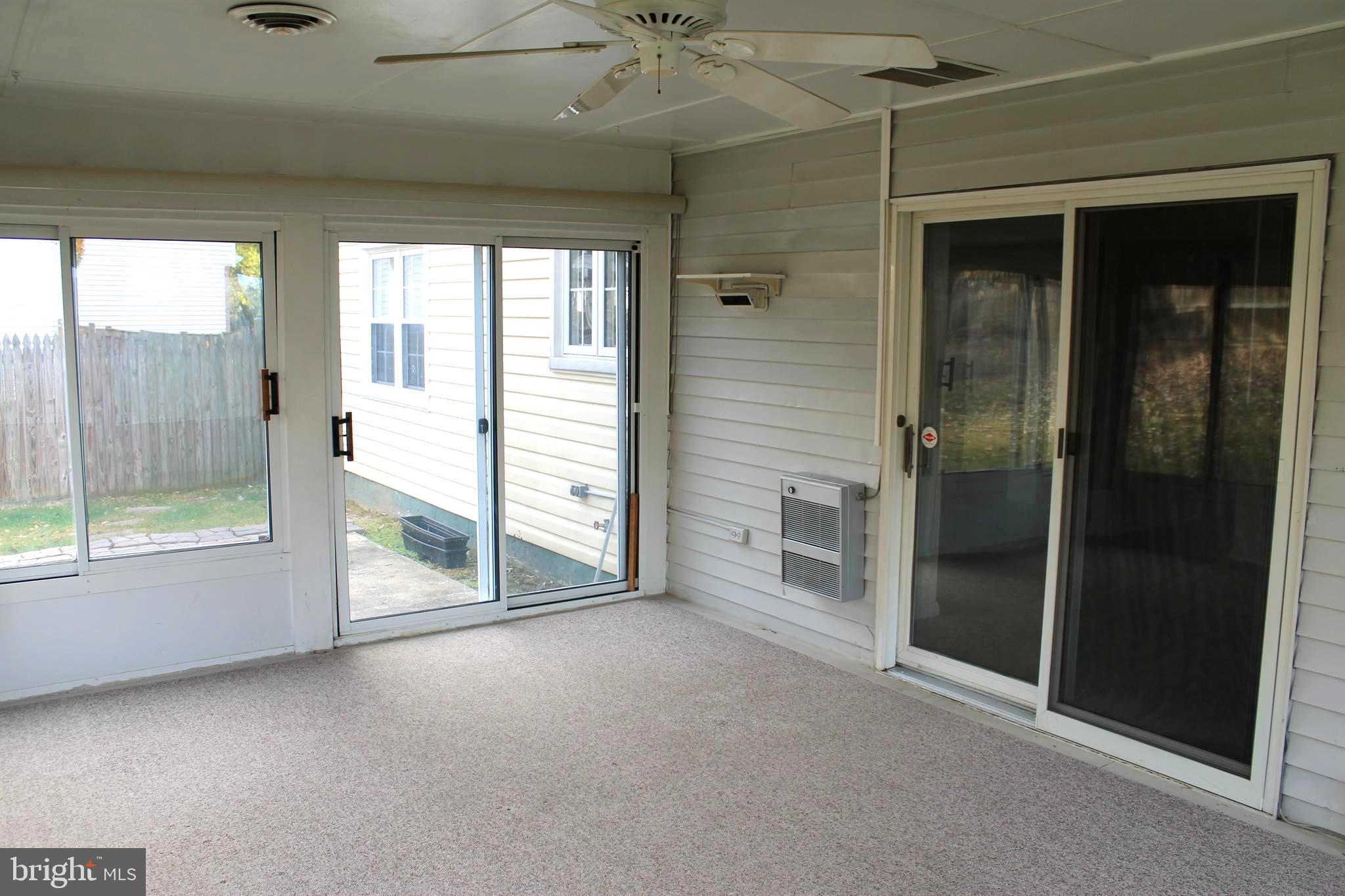 LINTHICUM OAKS - Residential