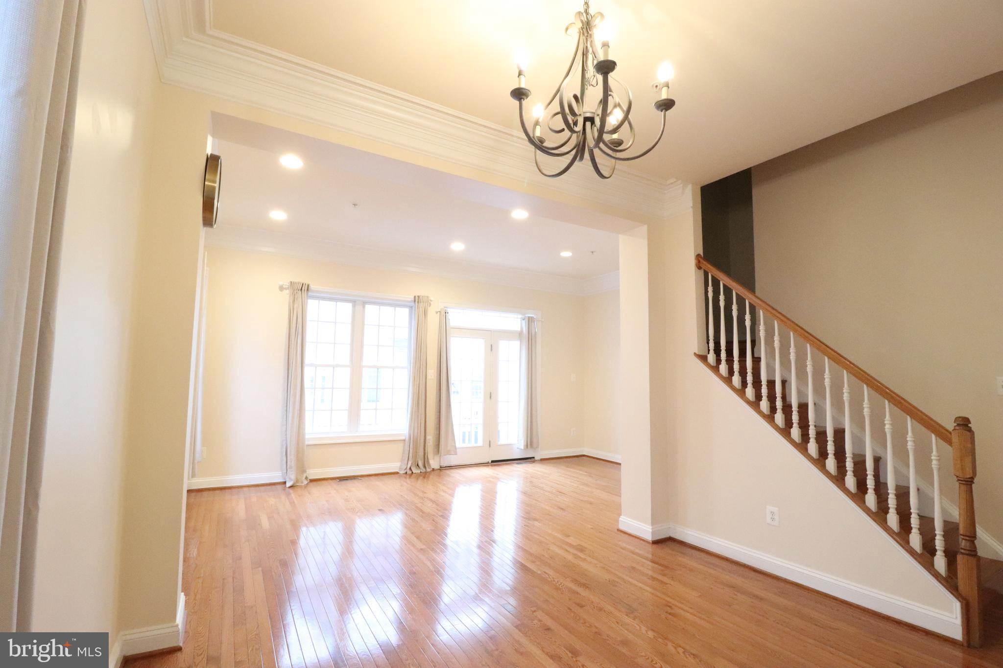 HIDDEN CREEK - Residential Lease