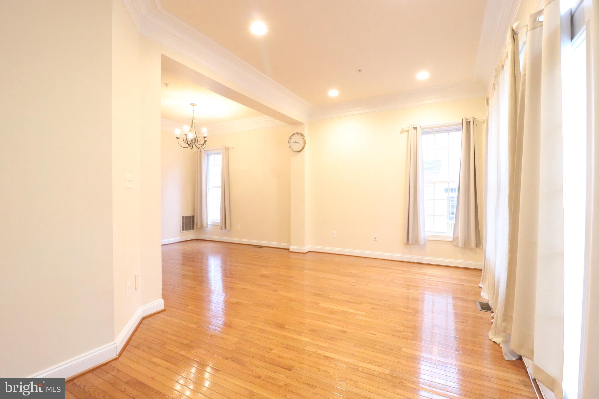 HIDDEN CREEK - Residential Lease