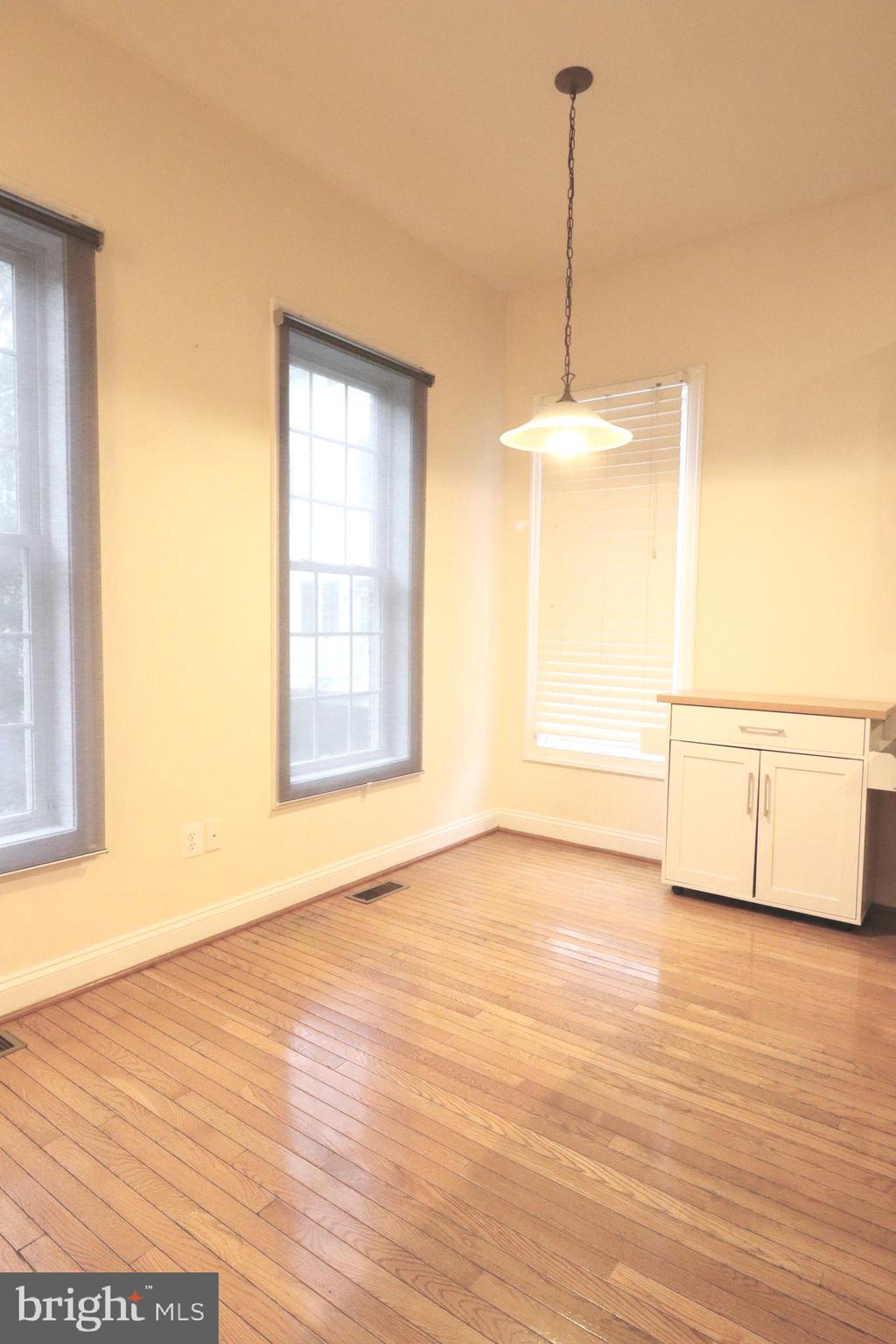 HIDDEN CREEK - Residential Lease