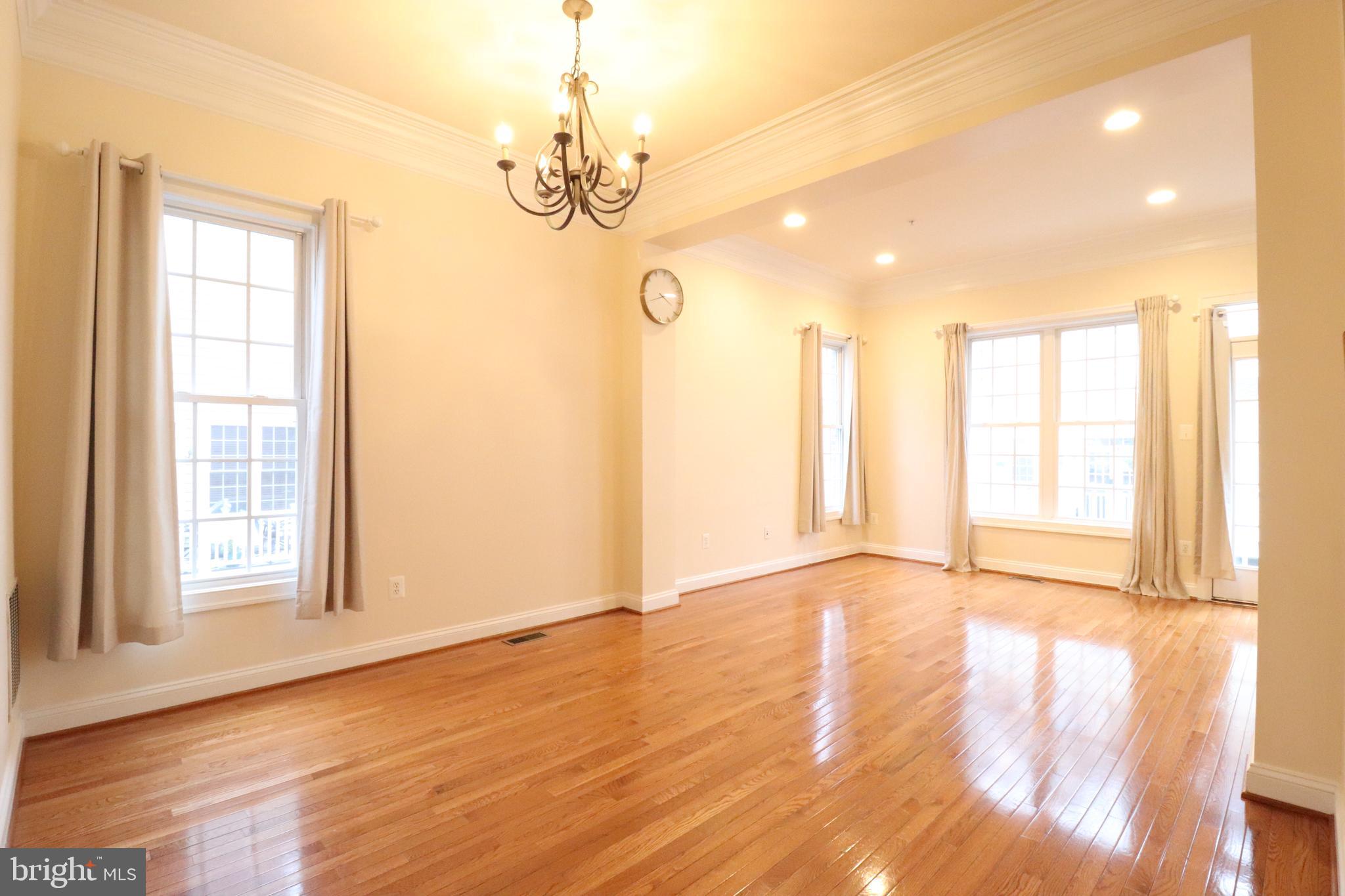 HIDDEN CREEK - Residential Lease