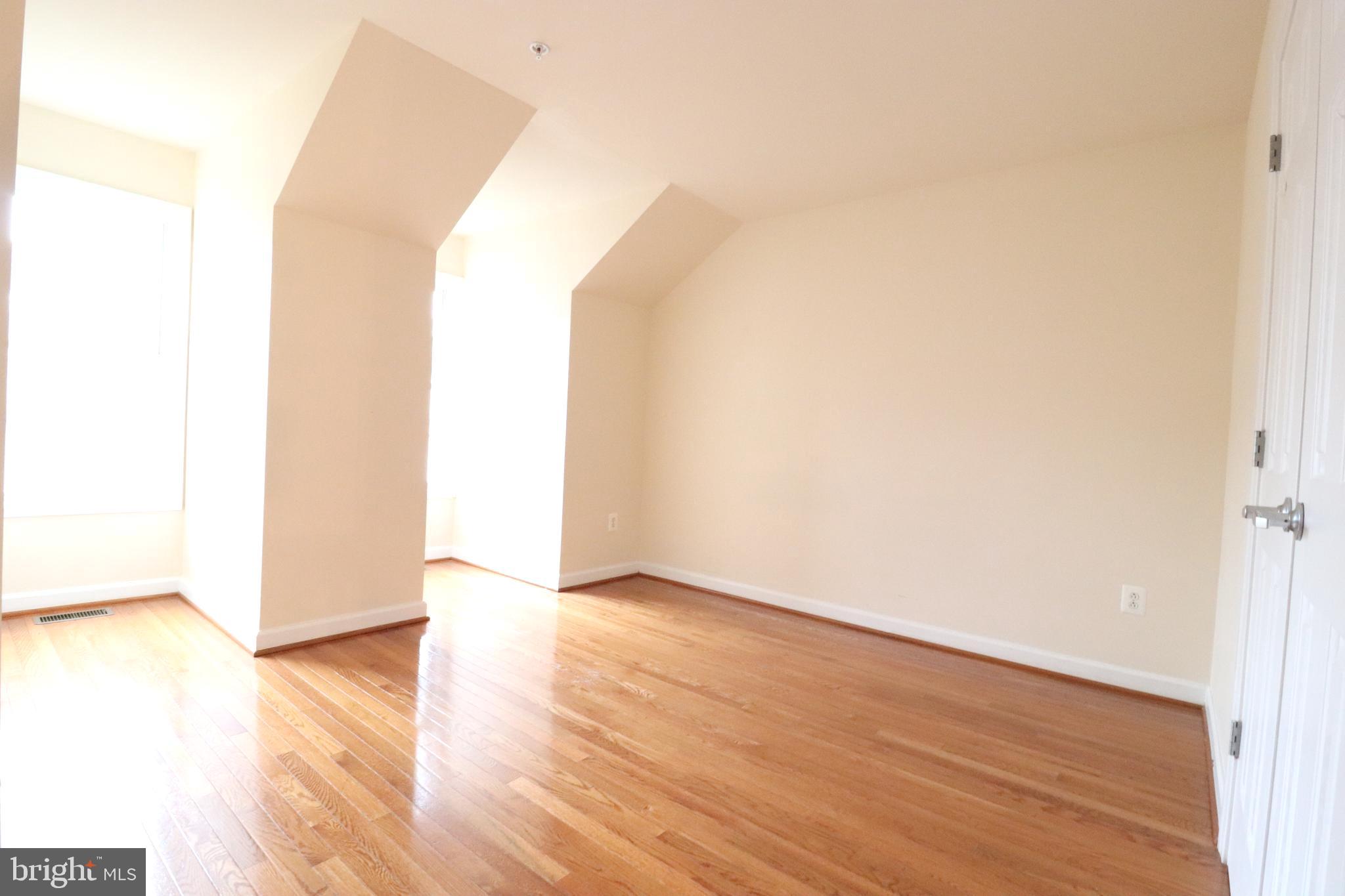 HIDDEN CREEK - Residential Lease