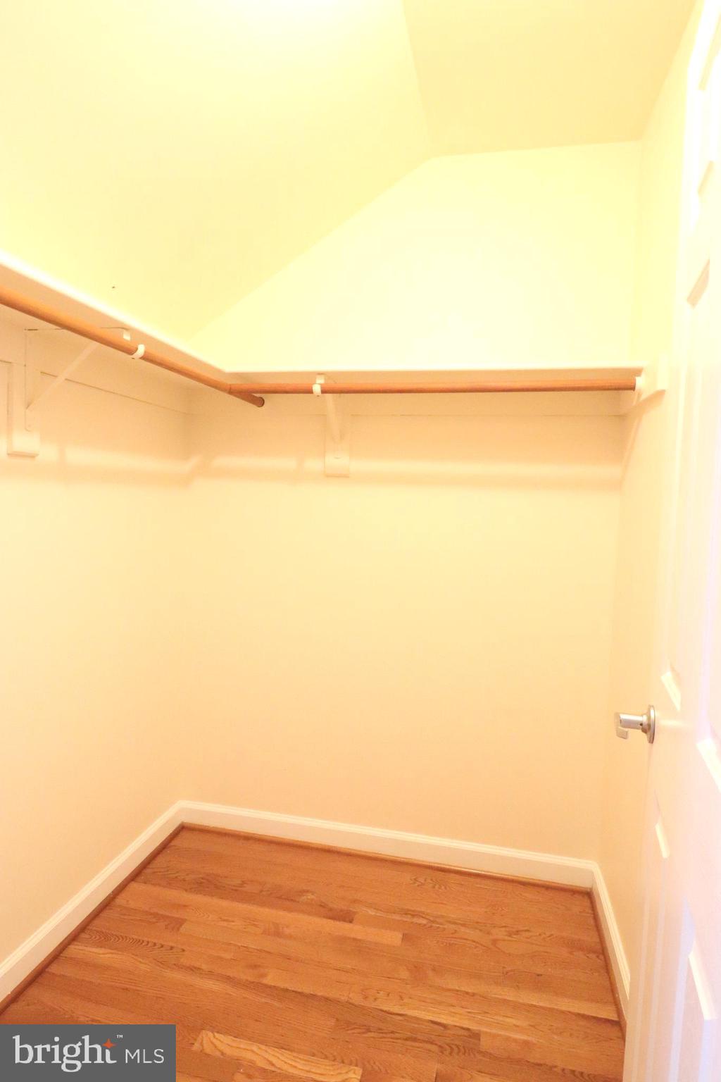 HIDDEN CREEK - Residential Lease