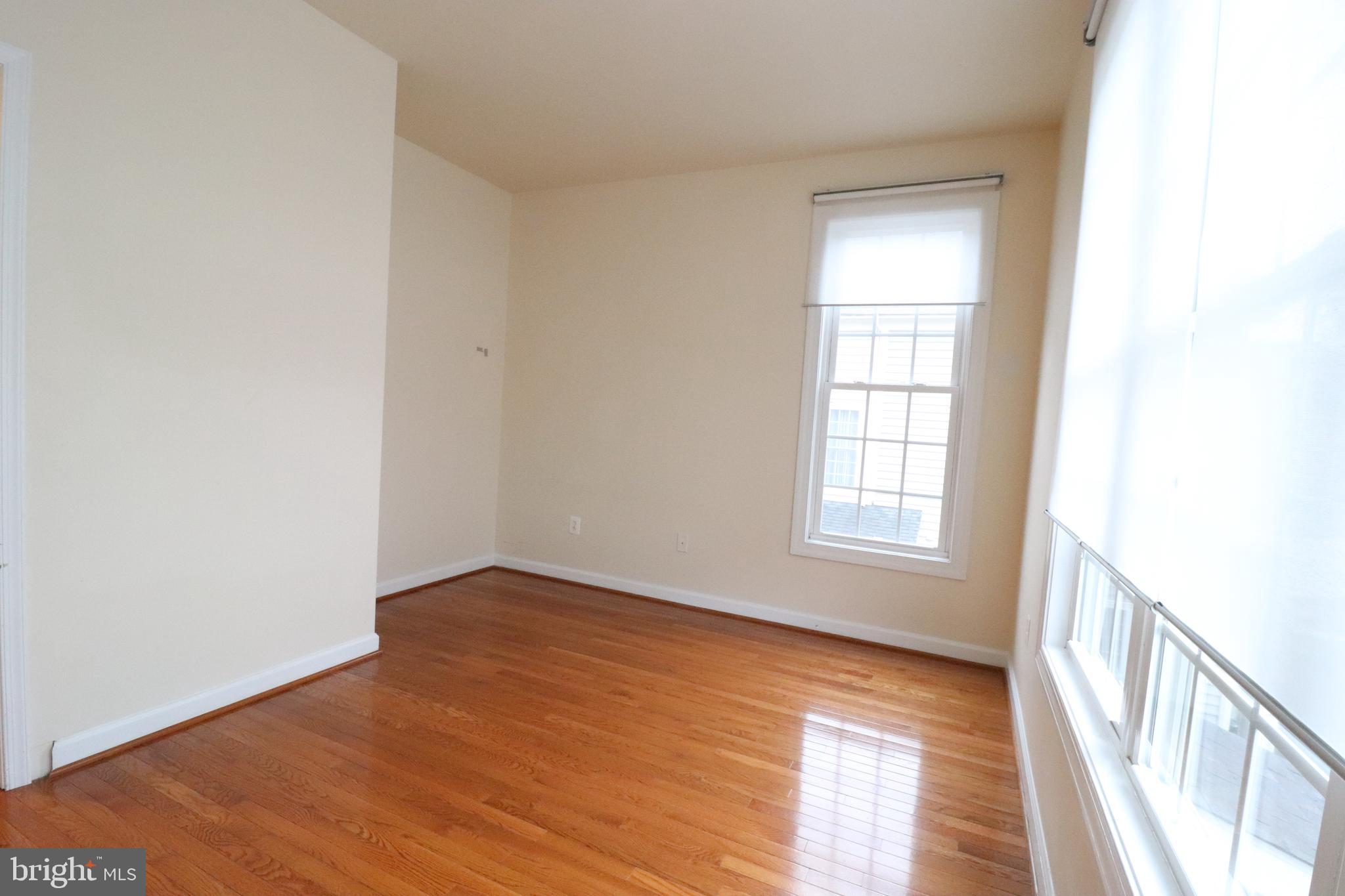 HIDDEN CREEK - Residential Lease