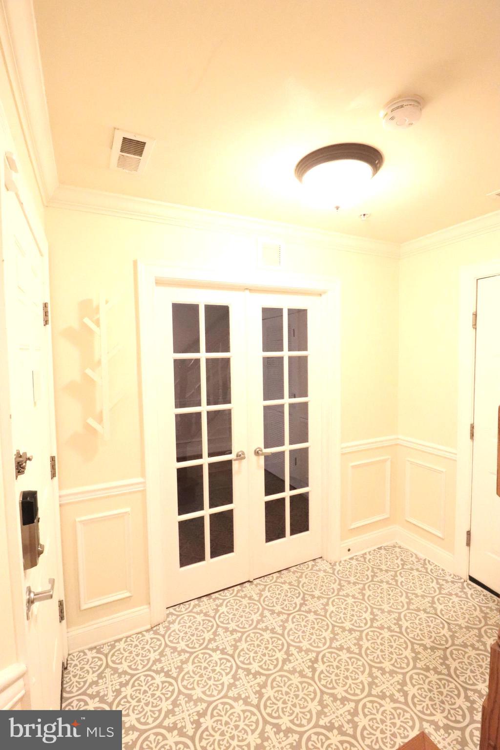 HIDDEN CREEK - Residential Lease