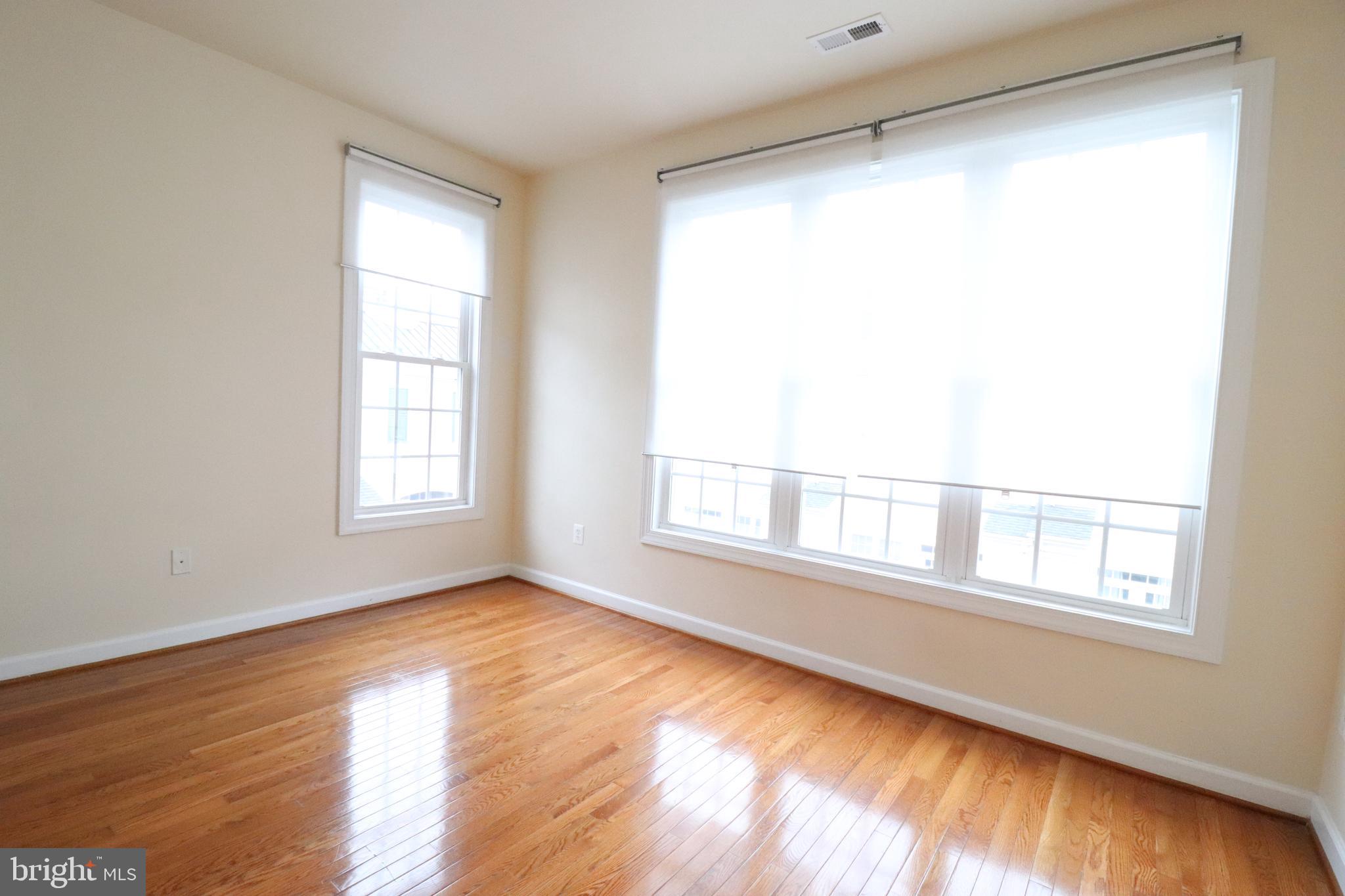 HIDDEN CREEK - Residential Lease