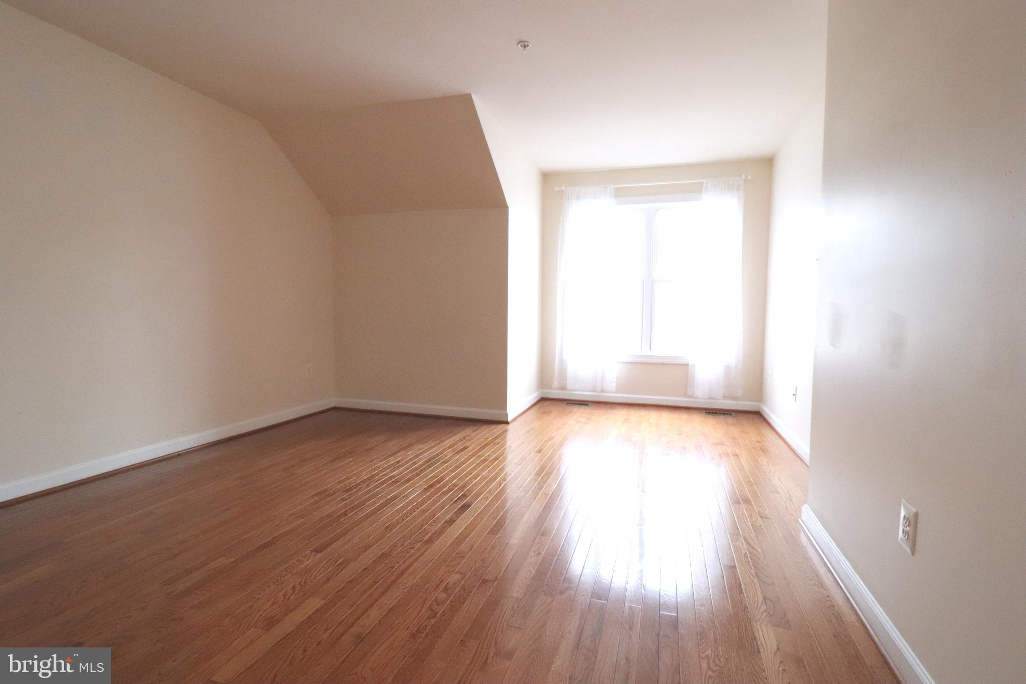 HIDDEN CREEK - Residential Lease