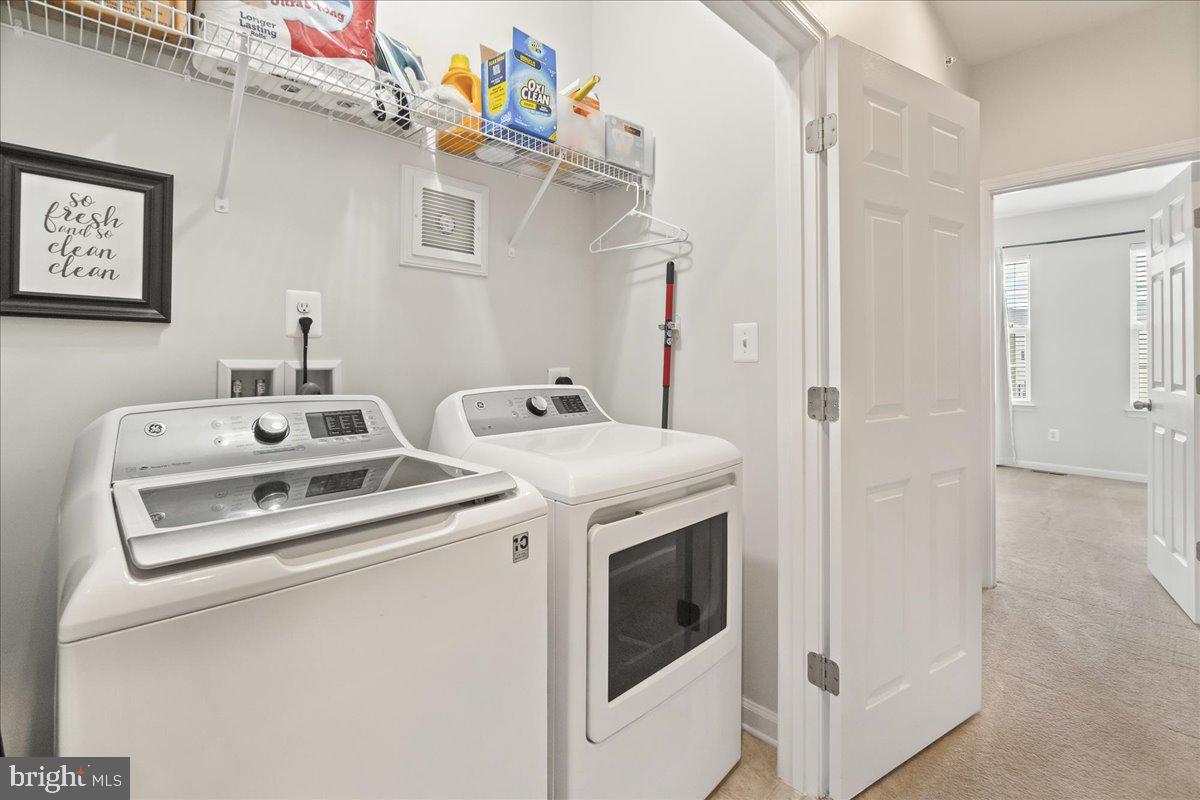 JEFFERSON PLACE - Residential