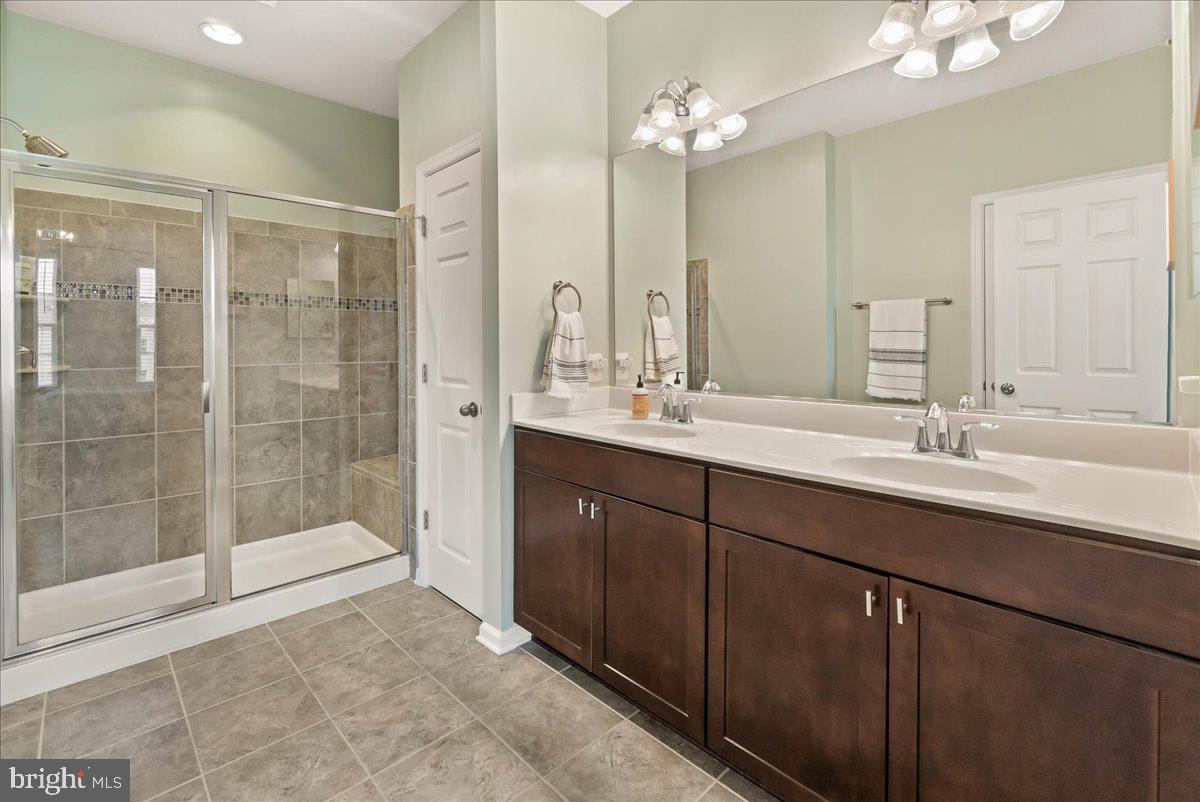 JEFFERSON PLACE - Residential