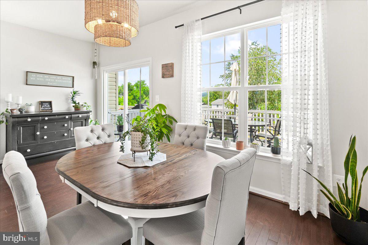 JEFFERSON PLACE - Residential