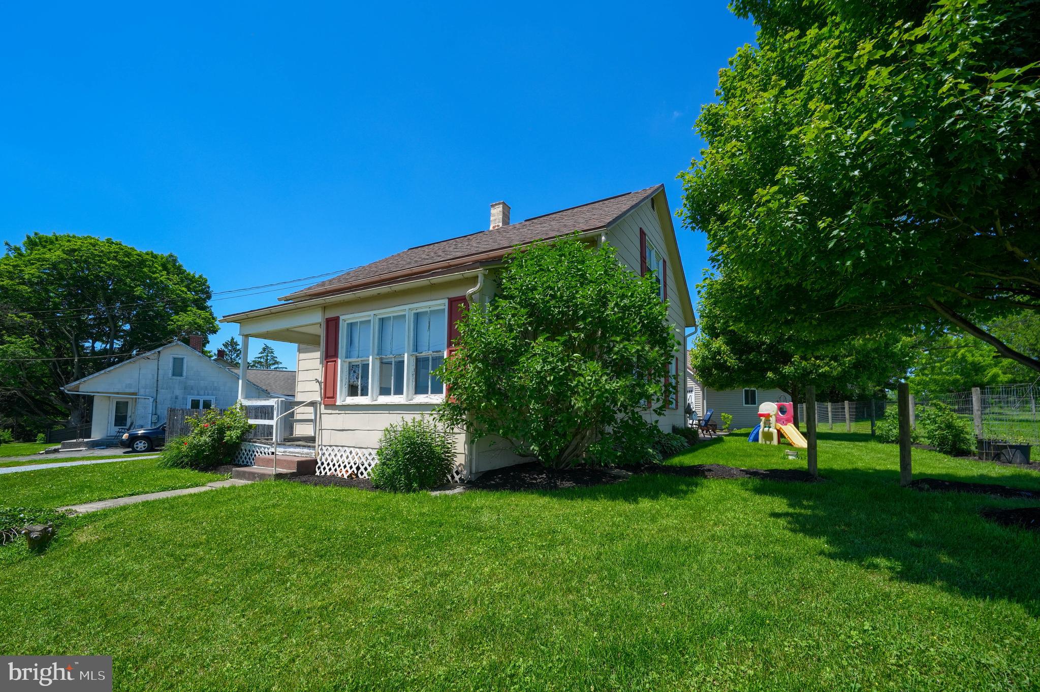 44 S SOUDERSBURG ROAD