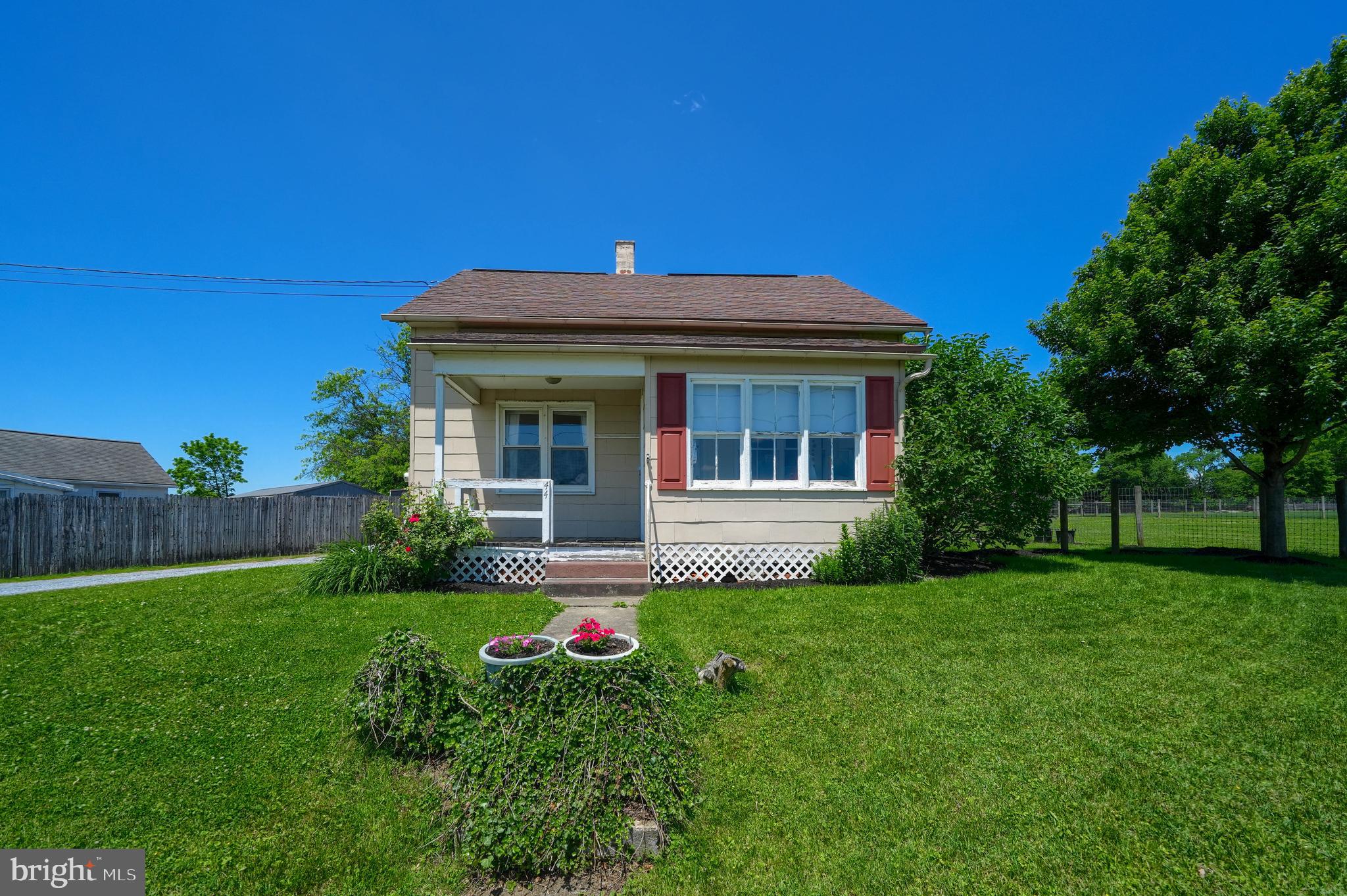 44 S SOUDERSBURG ROAD