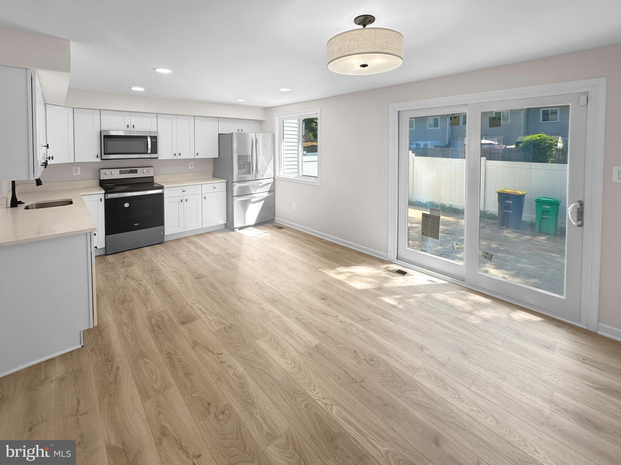 WESTHAMPTON TOWNHOUSES P - Residential Lease