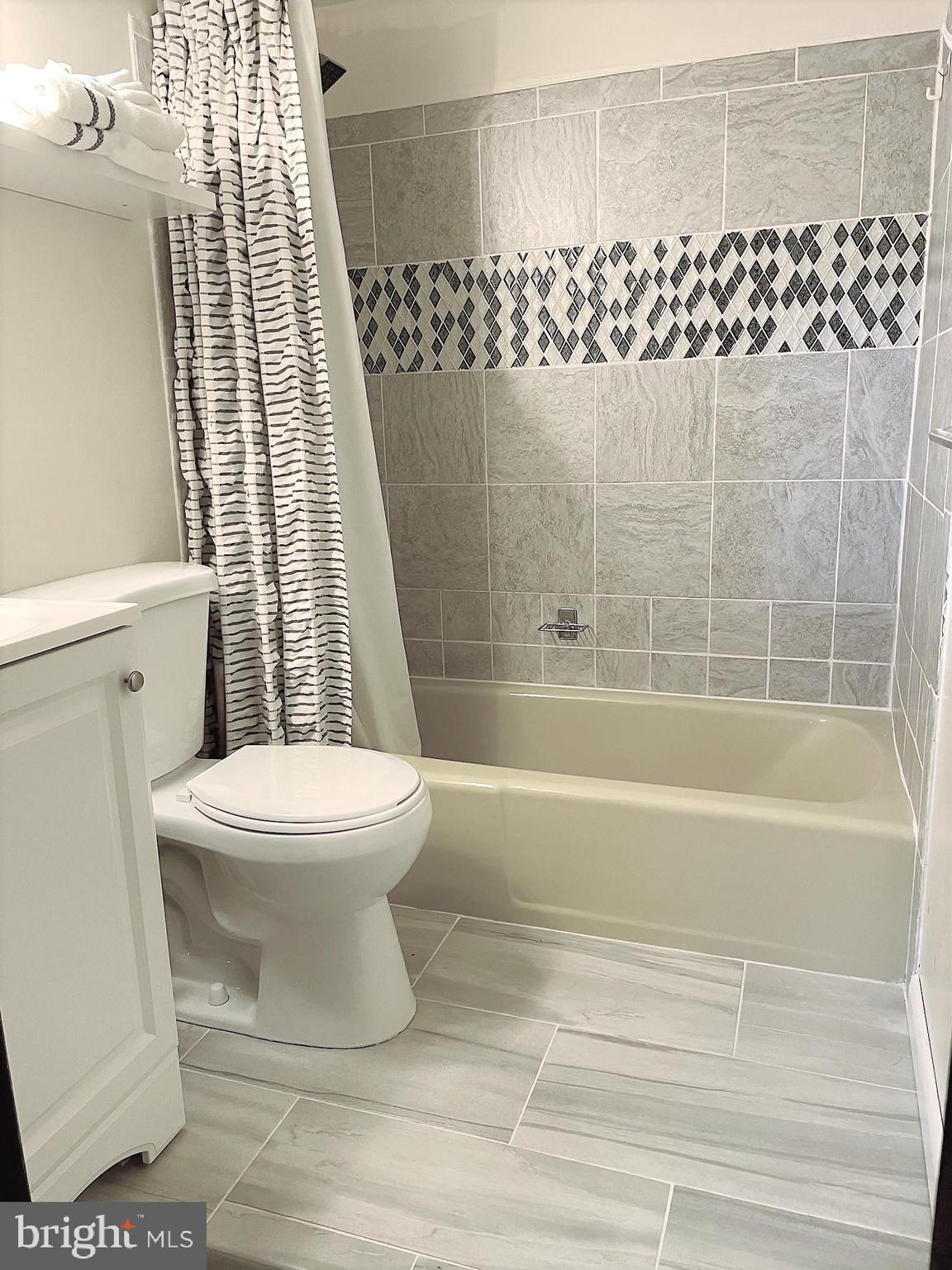 CHELSEA BEACH - Residential