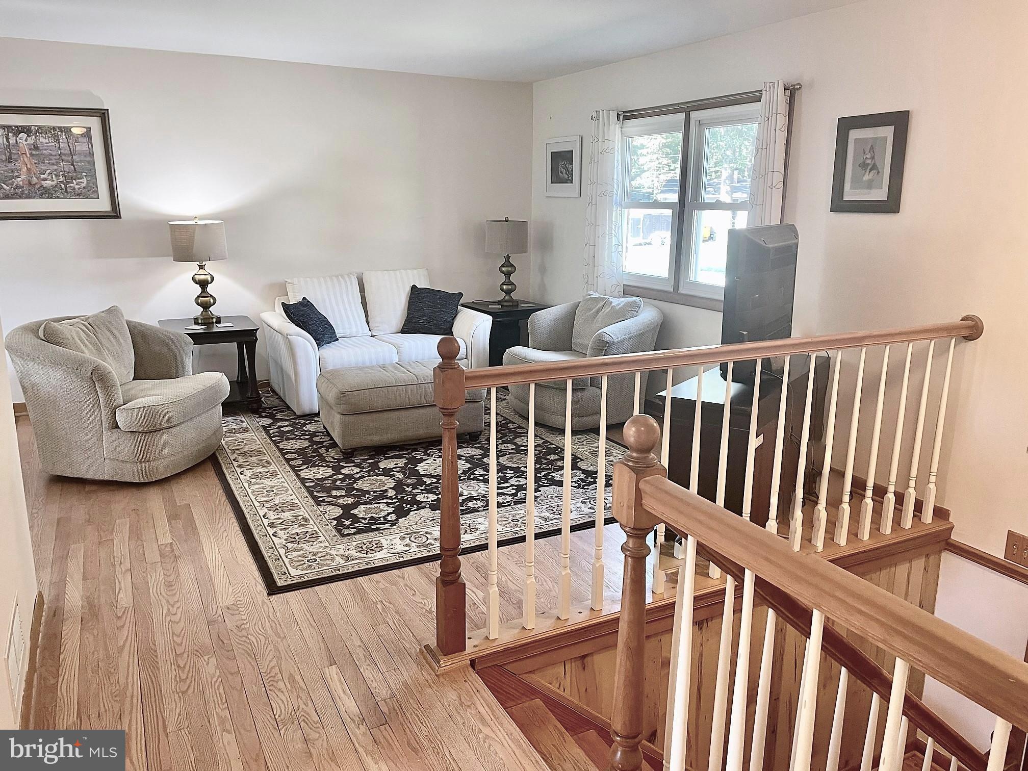 CHELSEA BEACH - Residential