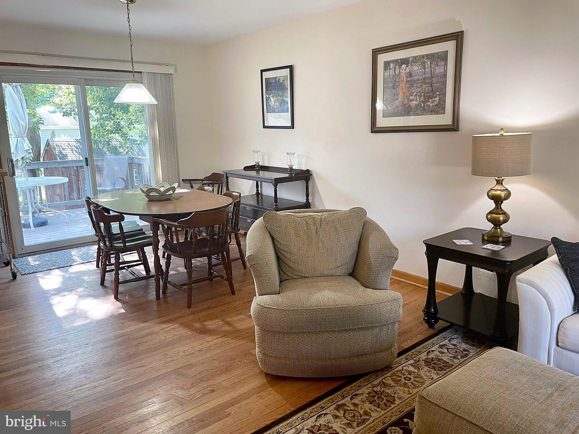 CHELSEA BEACH - Residential