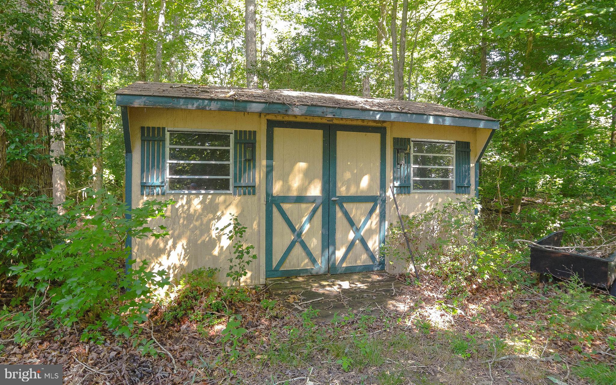 APPLE GROVE ESTATES - Residential