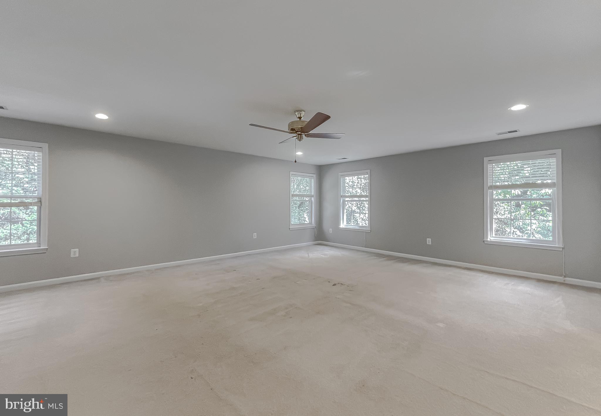 APPLE GROVE ESTATES - Residential