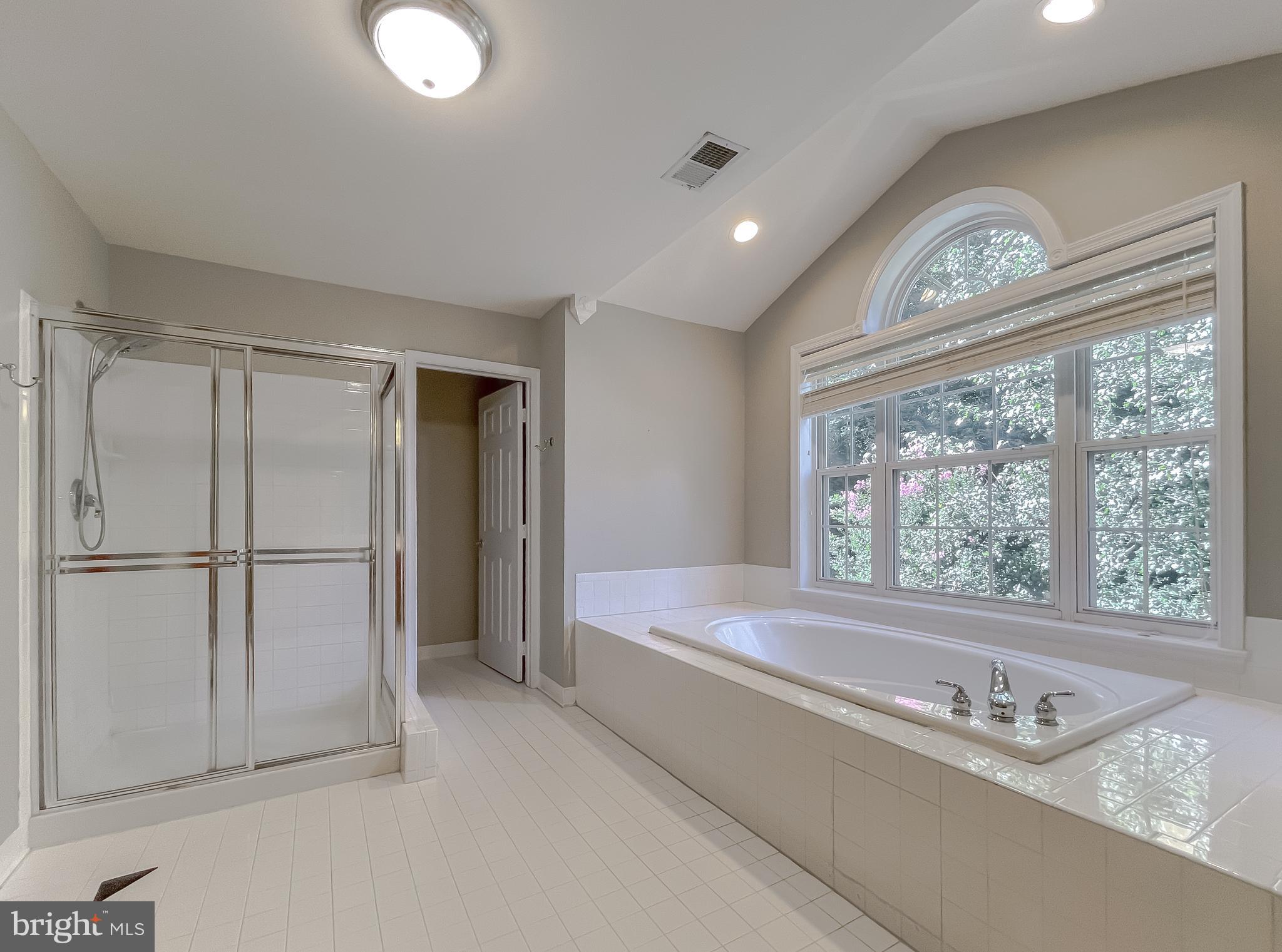 APPLE GROVE ESTATES - Residential