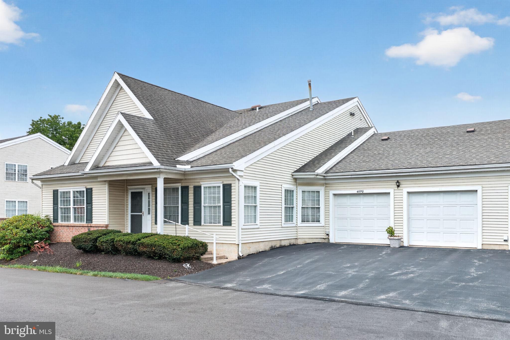 4690 BLUE GRASS LANE