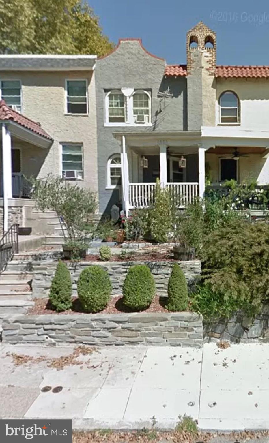 EAST FALLS - Residential