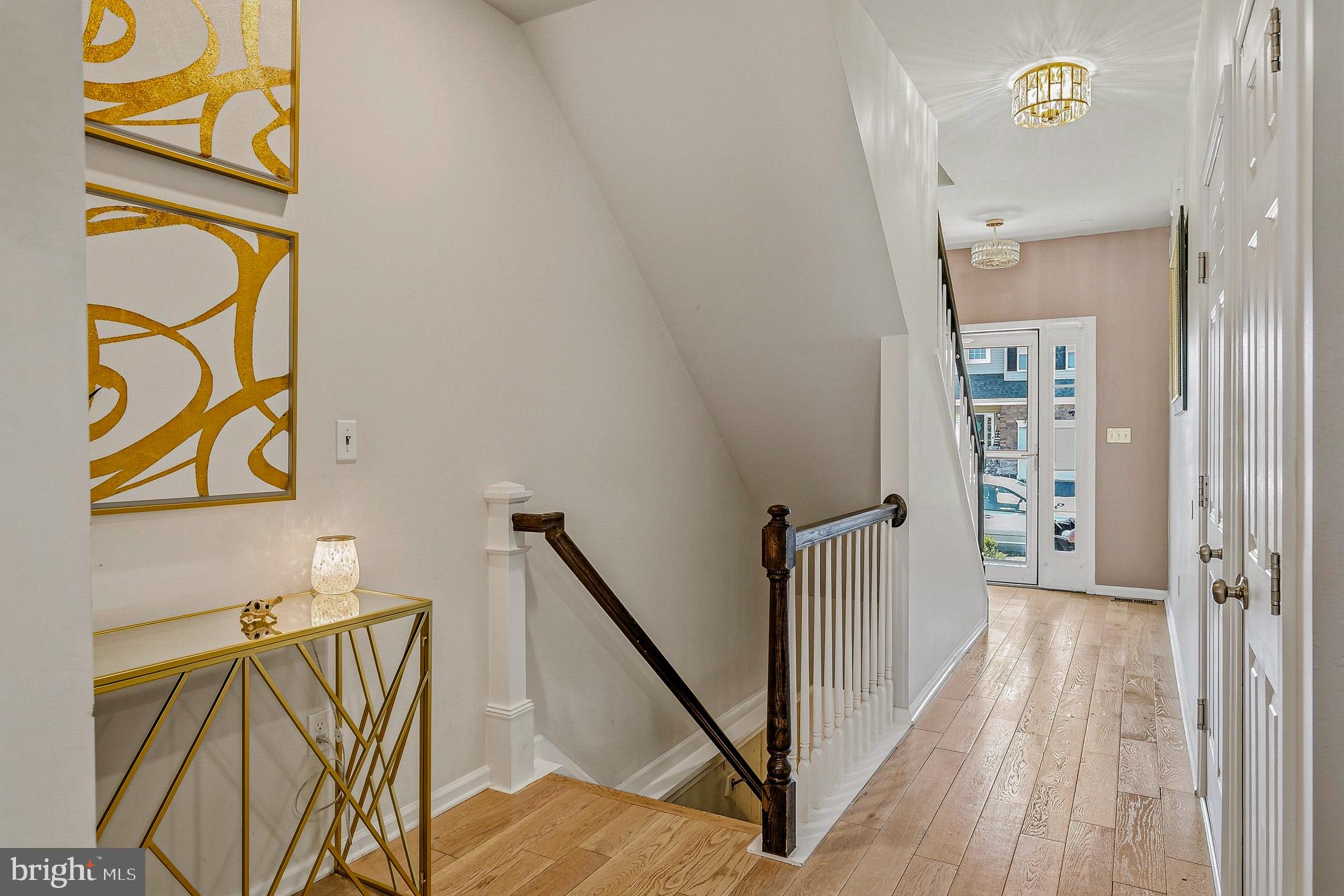 3155 W HUNTINGTON LANE