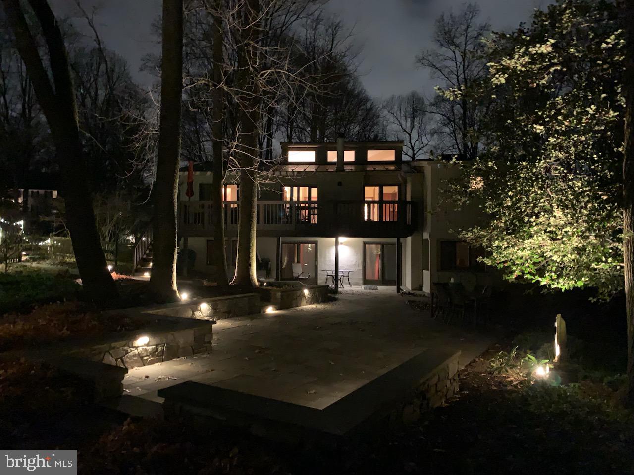 RESTON - Residential