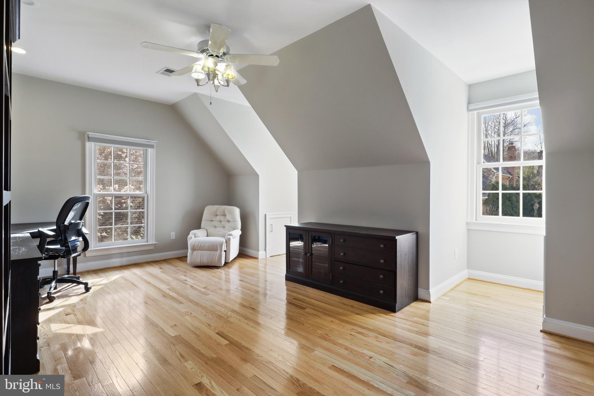 AVENEL - Residential