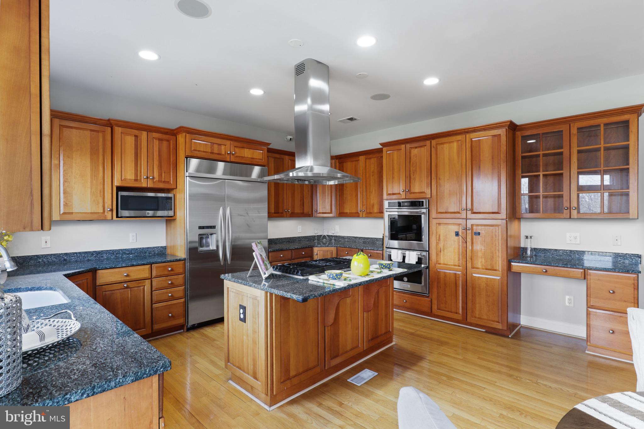 AVENEL - Residential