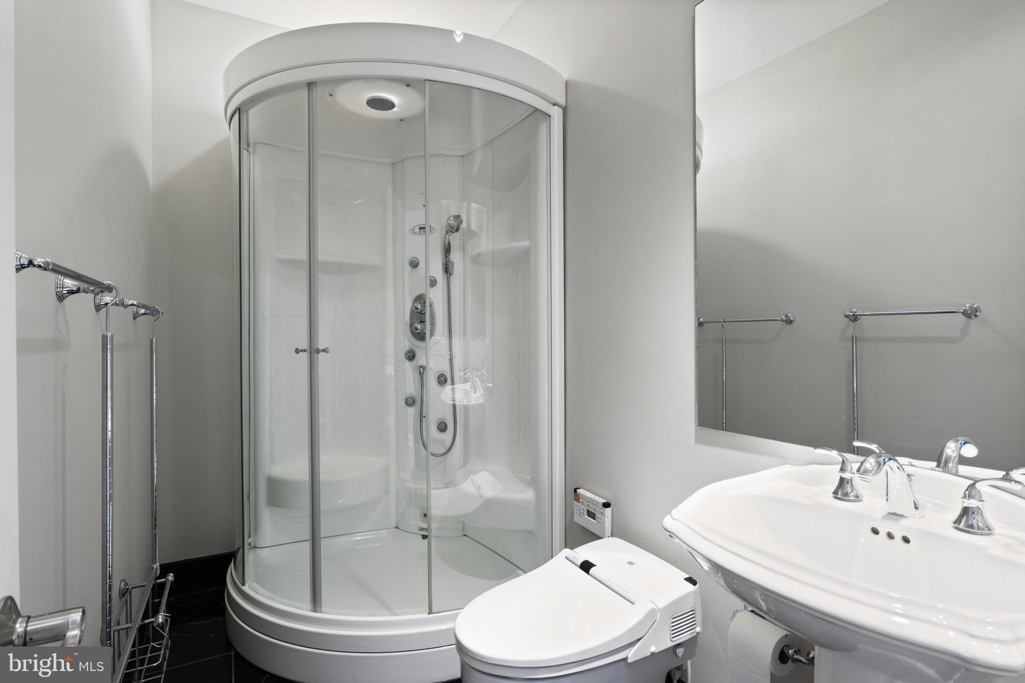 AVENEL - Residential