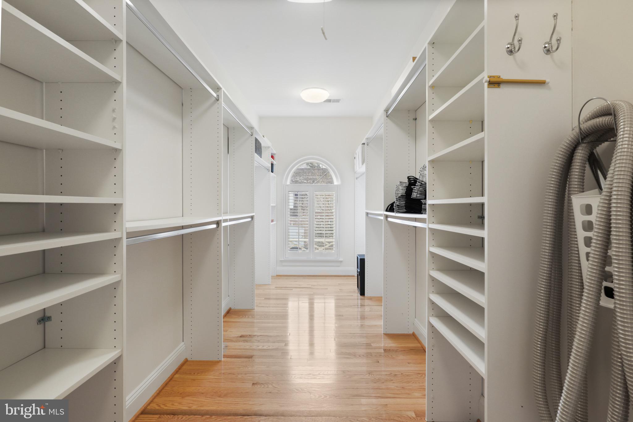 AVENEL - Residential