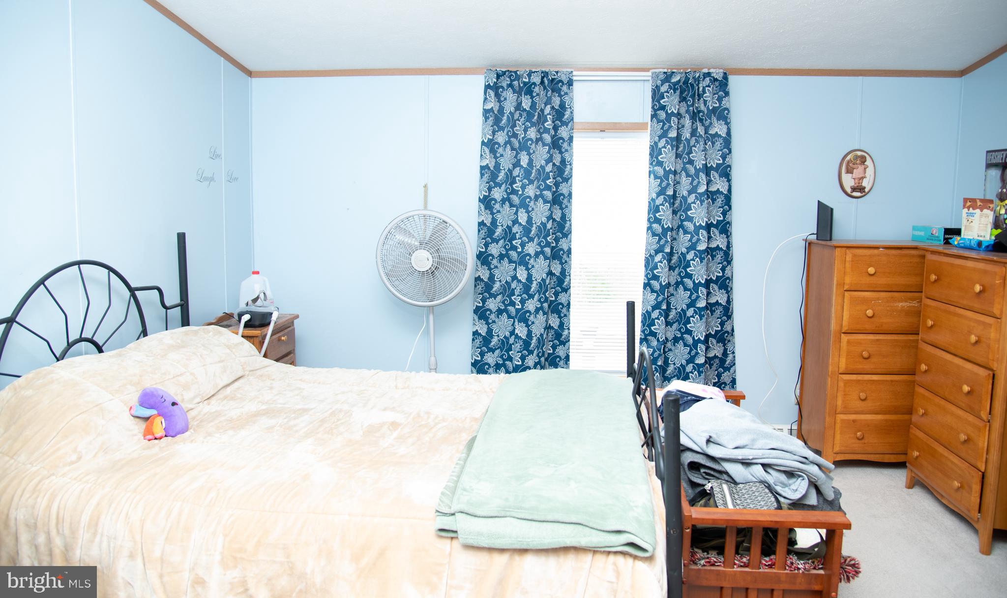 EAGLE VIEW MOBILE HOME PK - Residential