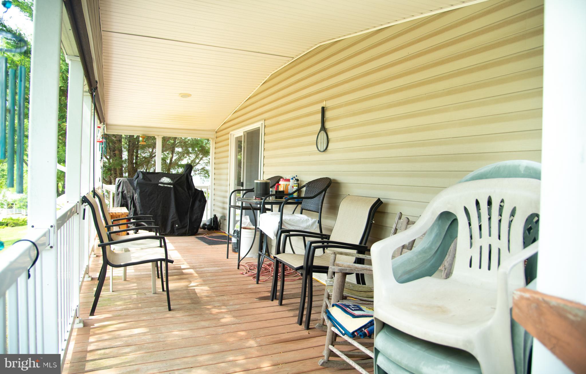 EAGLE VIEW MOBILE HOME PK - Residential