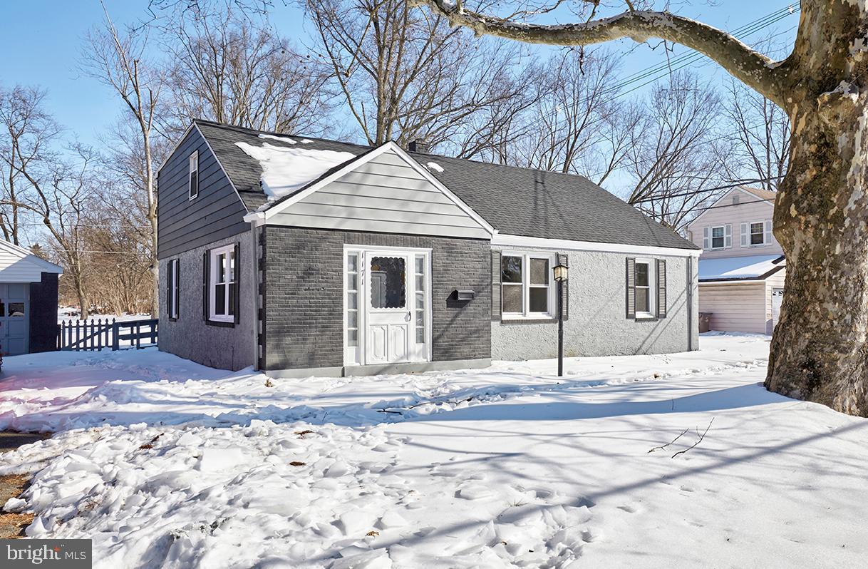 CASEY GDNS - Residential