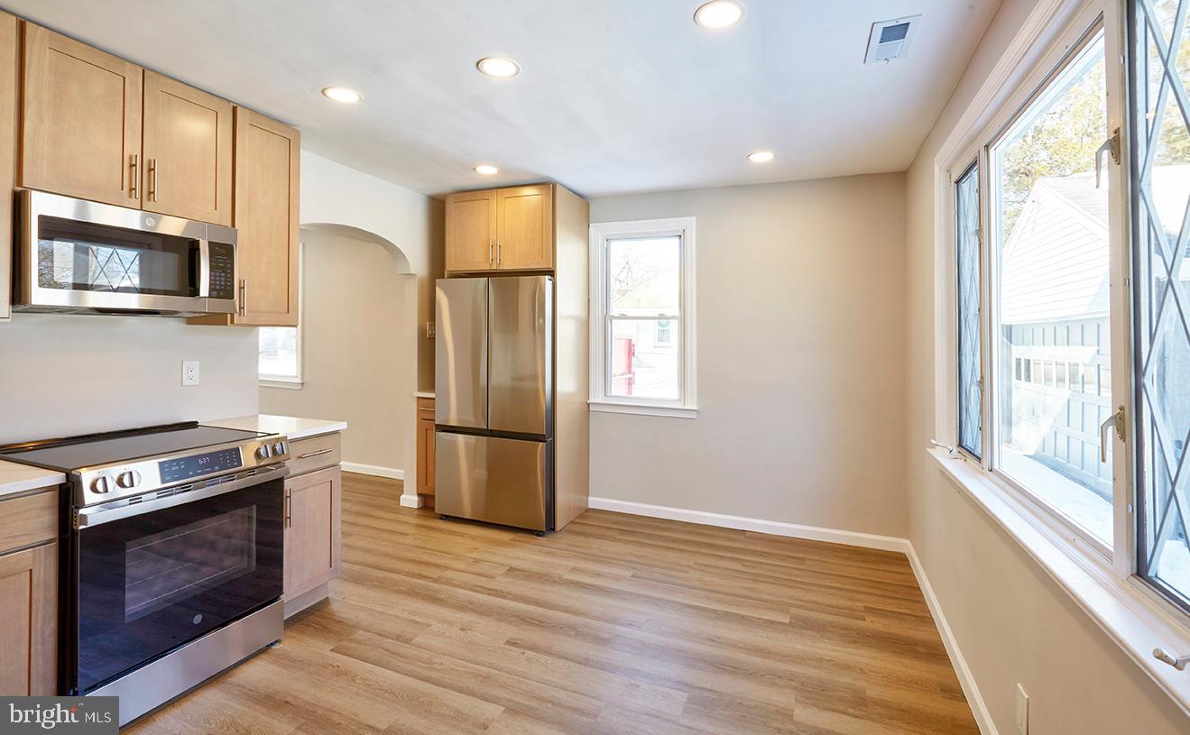 CASEY GDNS - Residential