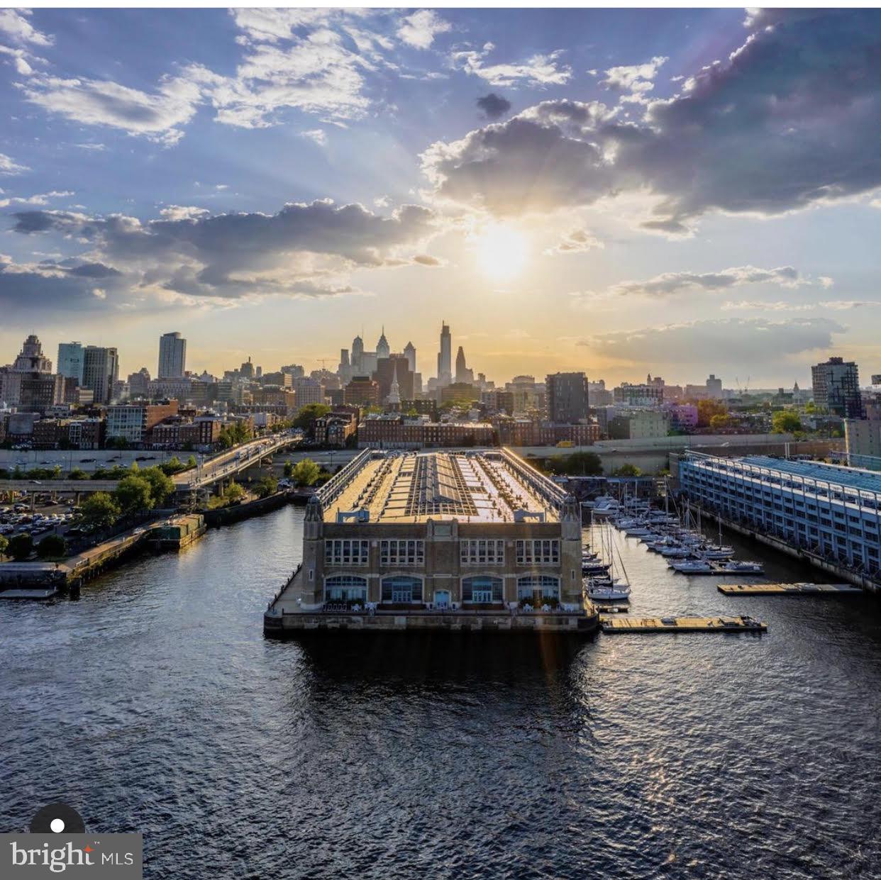 3 N COLUMBUS BOULEVARD TD407