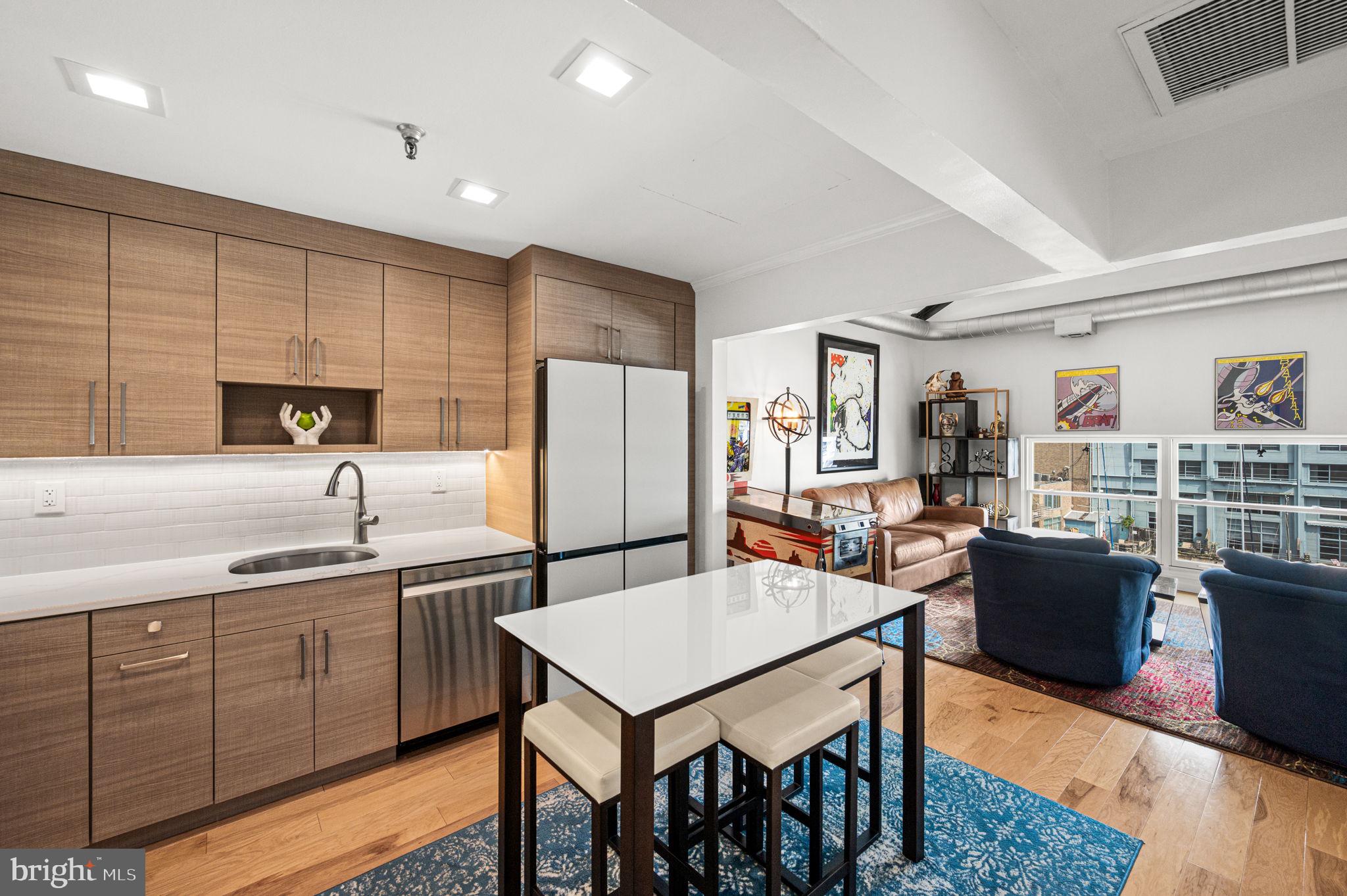 OLD CITY - Residential