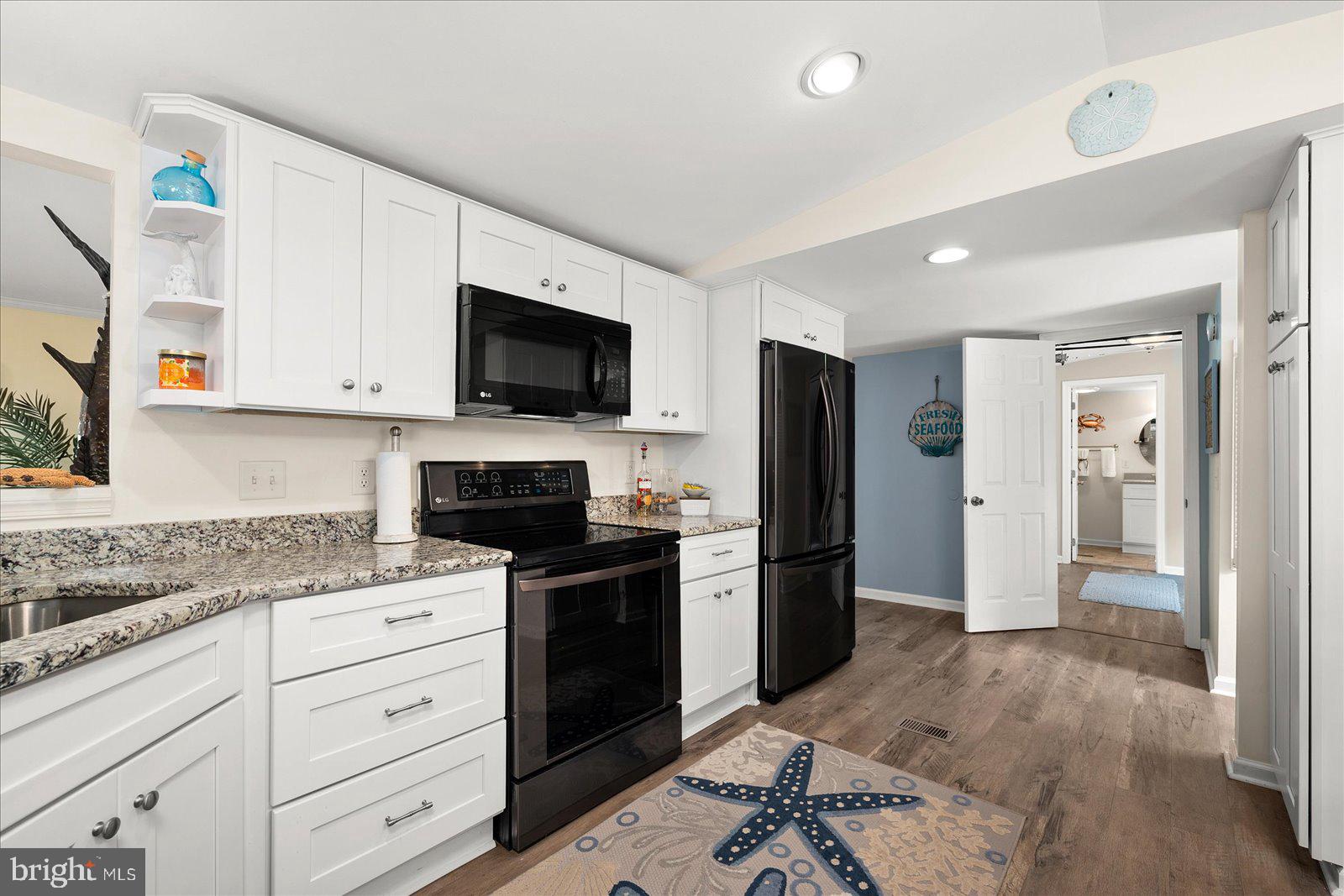 MONTEGO BAY - Residential