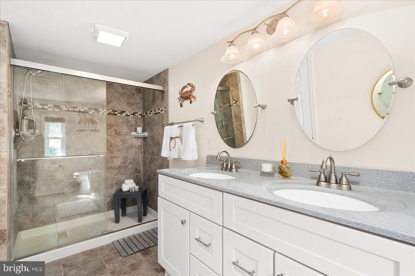 MONTEGO BAY - Residential